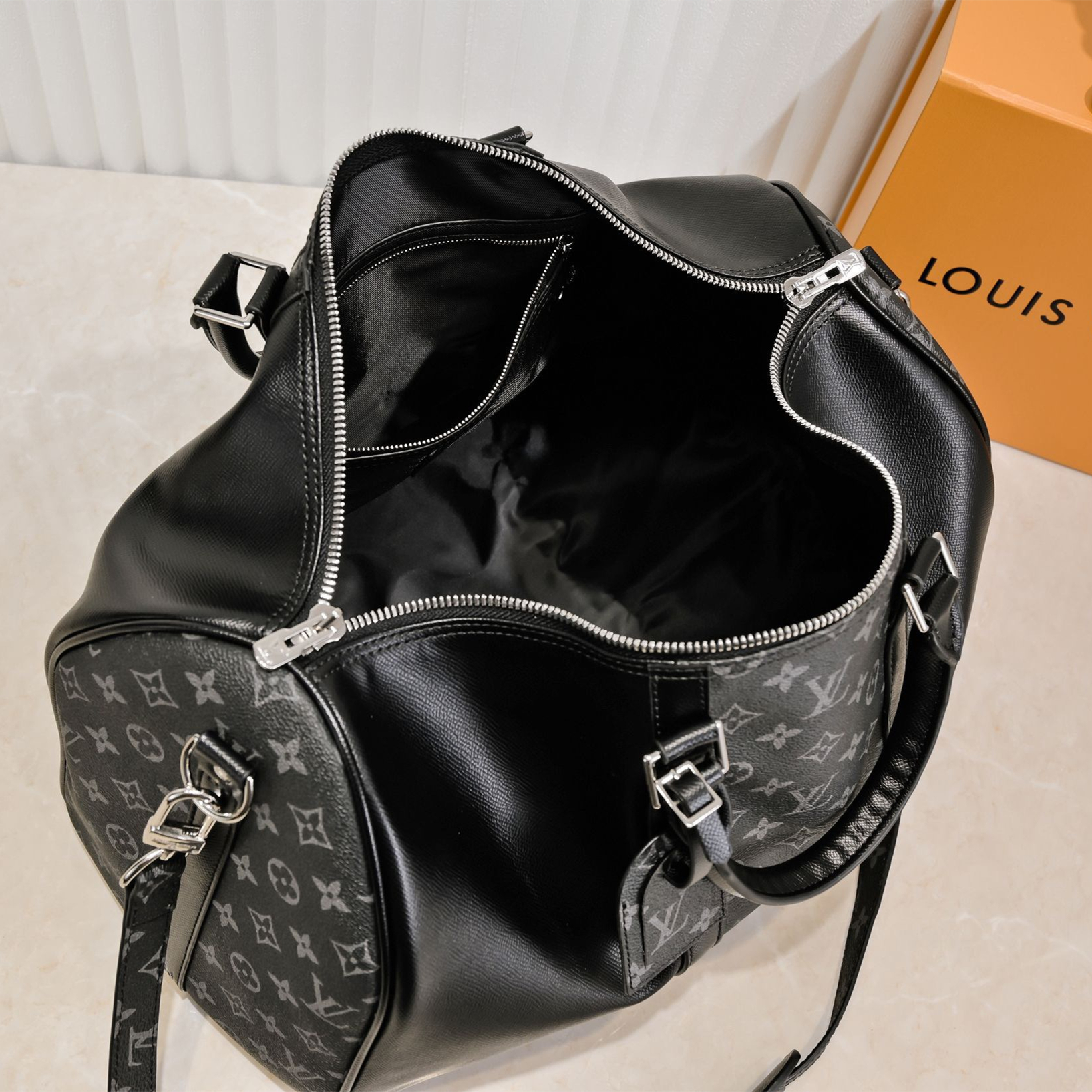 Louis Vuitton Keepall Travel Bags Size 45*27*20cm