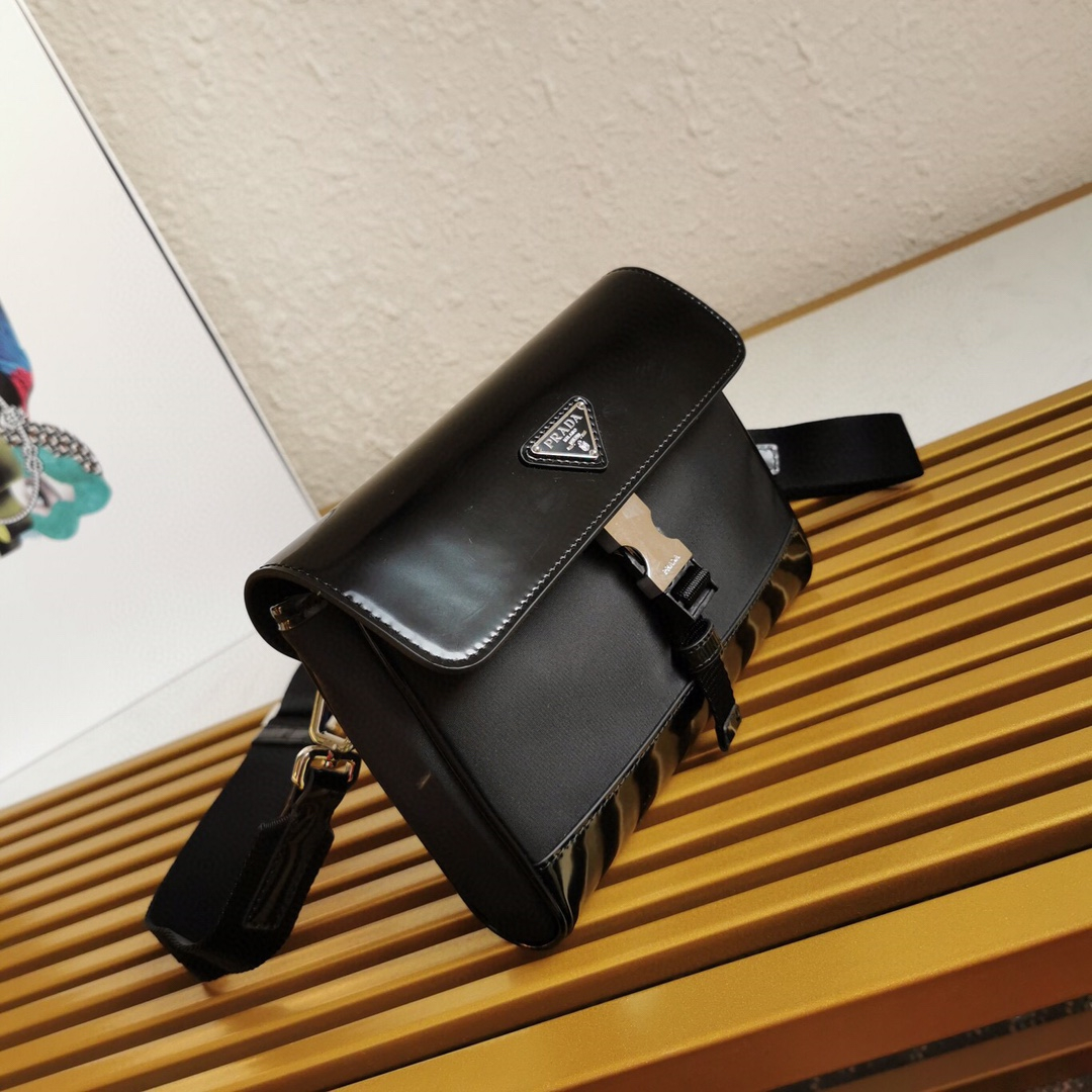 Prada 2VD044 Re-Nylon and Leather Shoulder Bags Size 20*15.5*4cm