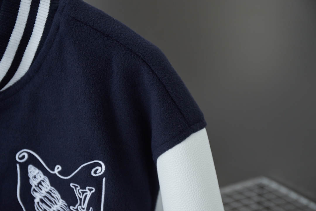 Louis Vuitton Jacket Embroider Size S-XL