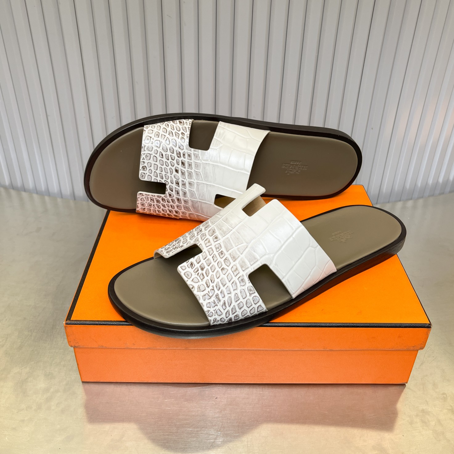 Hermes lzmir Sandals Size 40-45