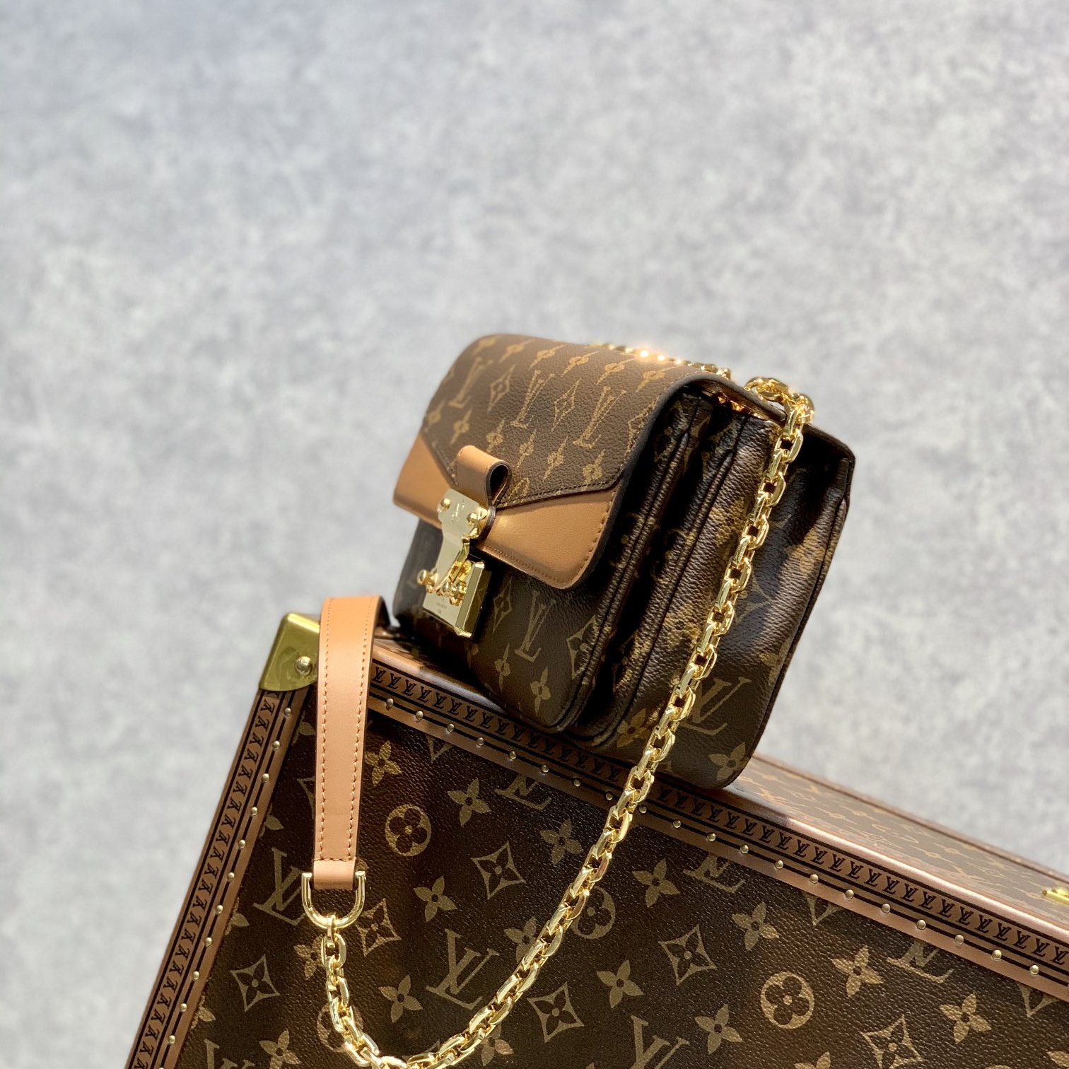 Louis Vuitton M46127 Marceau Women Bags Size 24.5*15*6.5cm