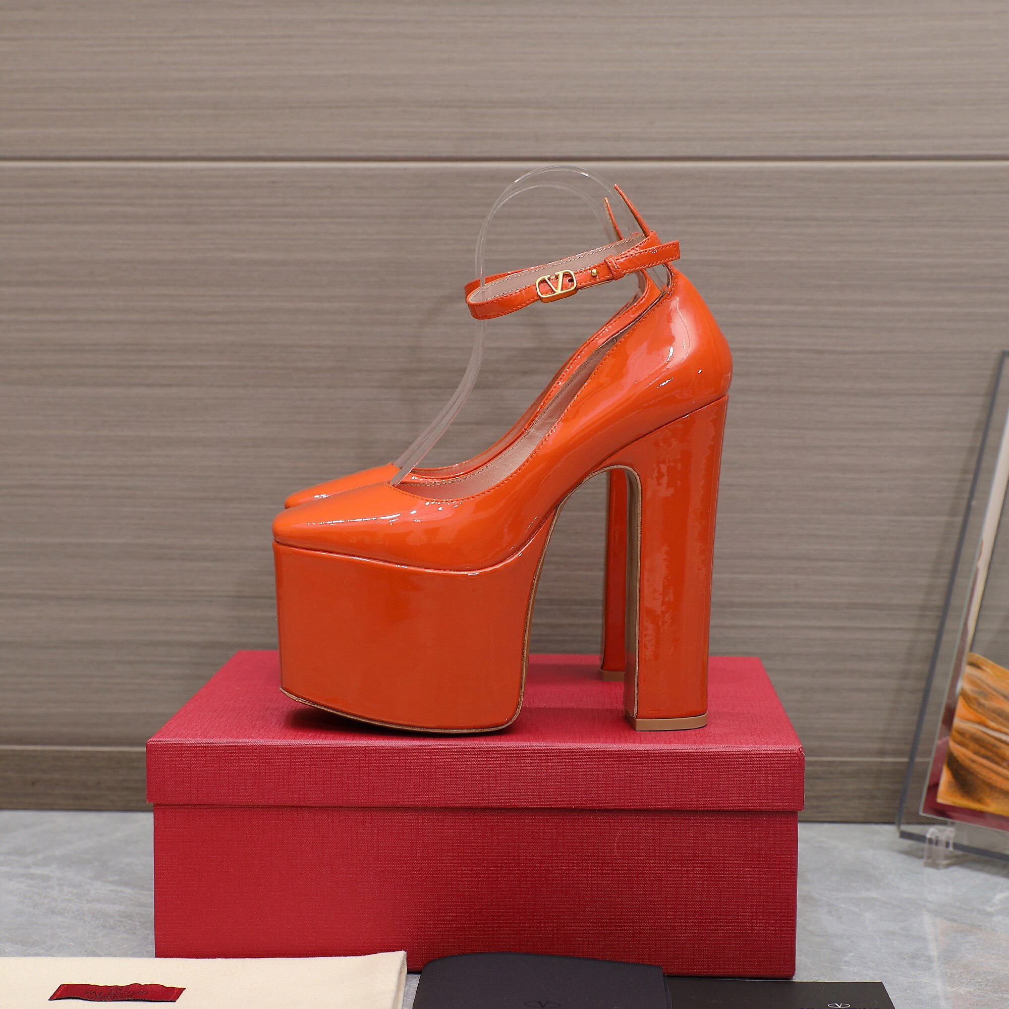 Valentino Garavani Tan-Go Platform Pumps Size 35-41 6-Color