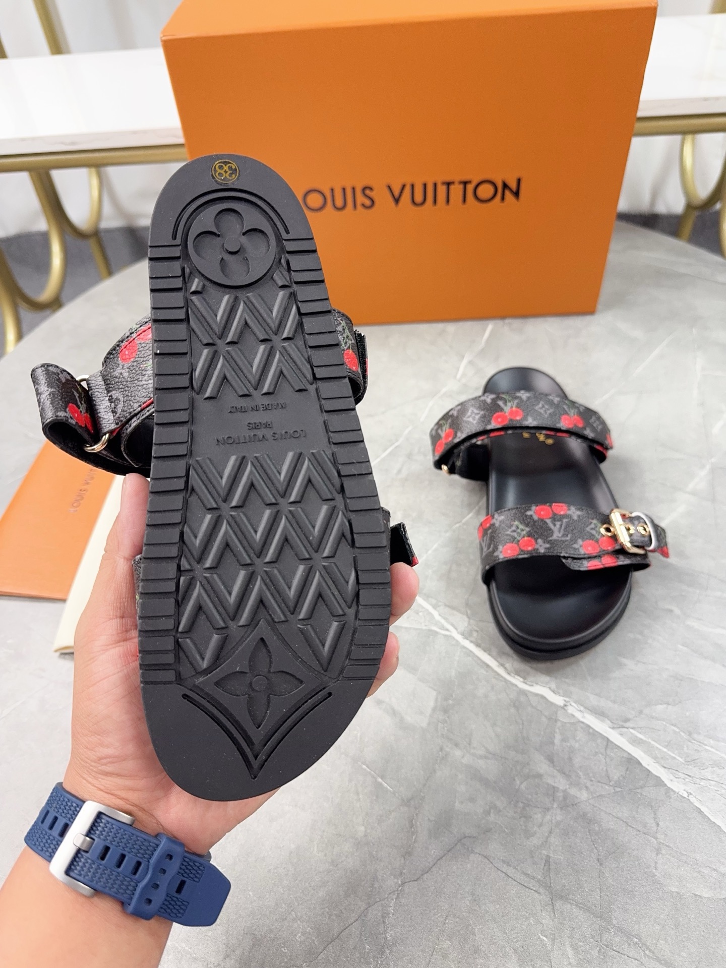 Louis Vuitton Pool Pillow Flat Comfort Slippers Size 36-46