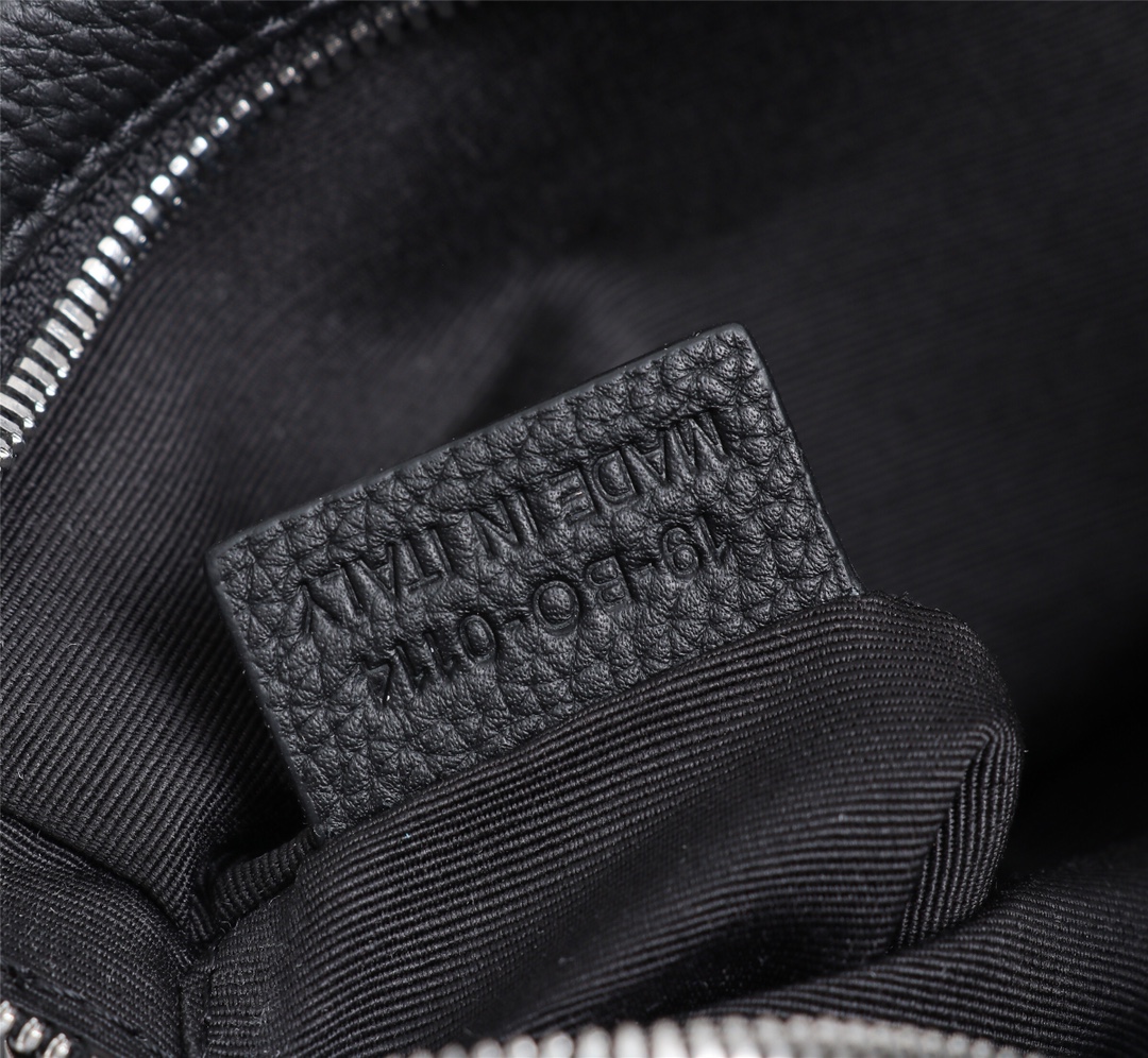 Dior Mens Shoulder Bags 17*12.5*5cm