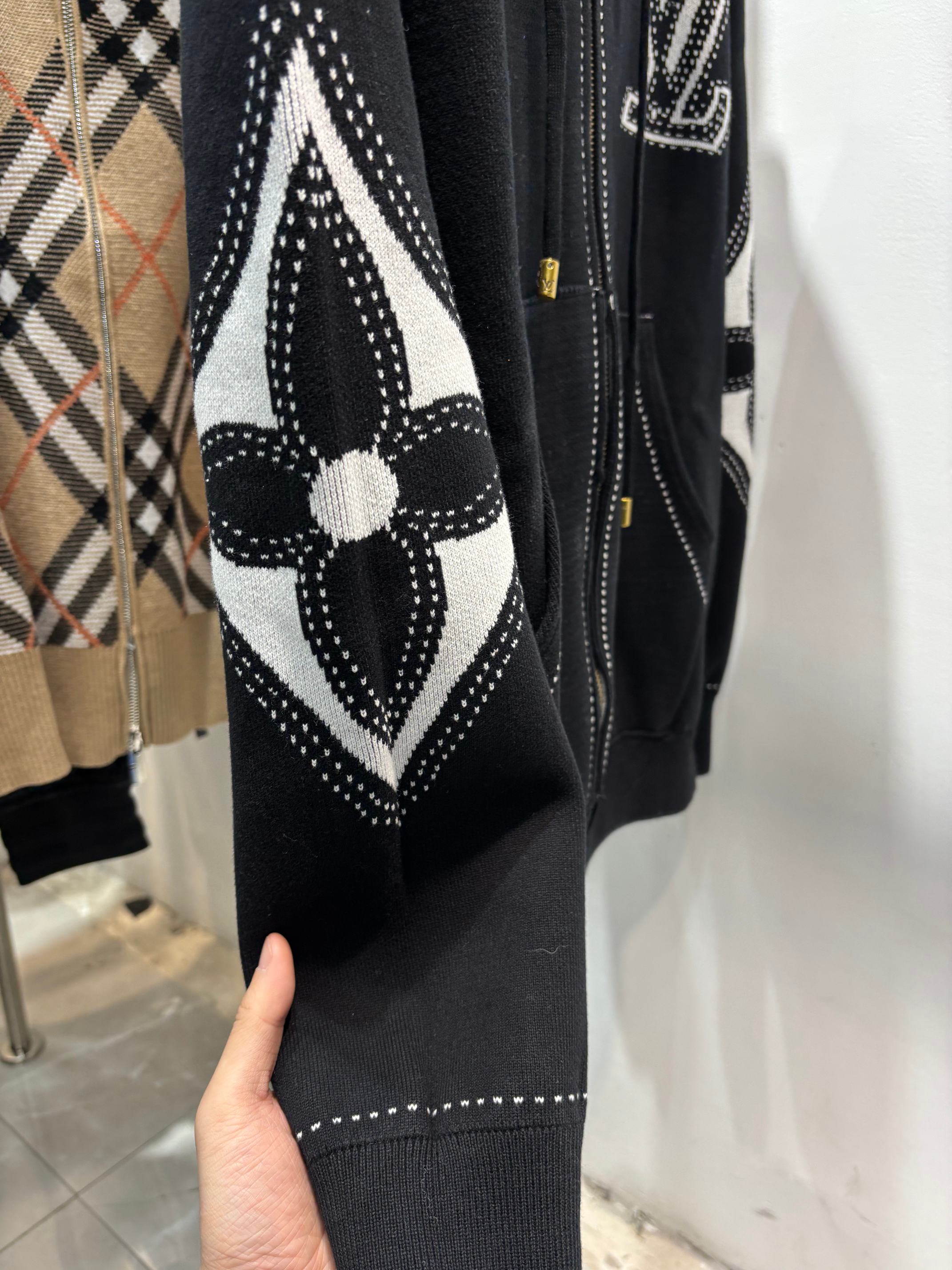 Louis Vuitton Unisex Jacket Size S-XL