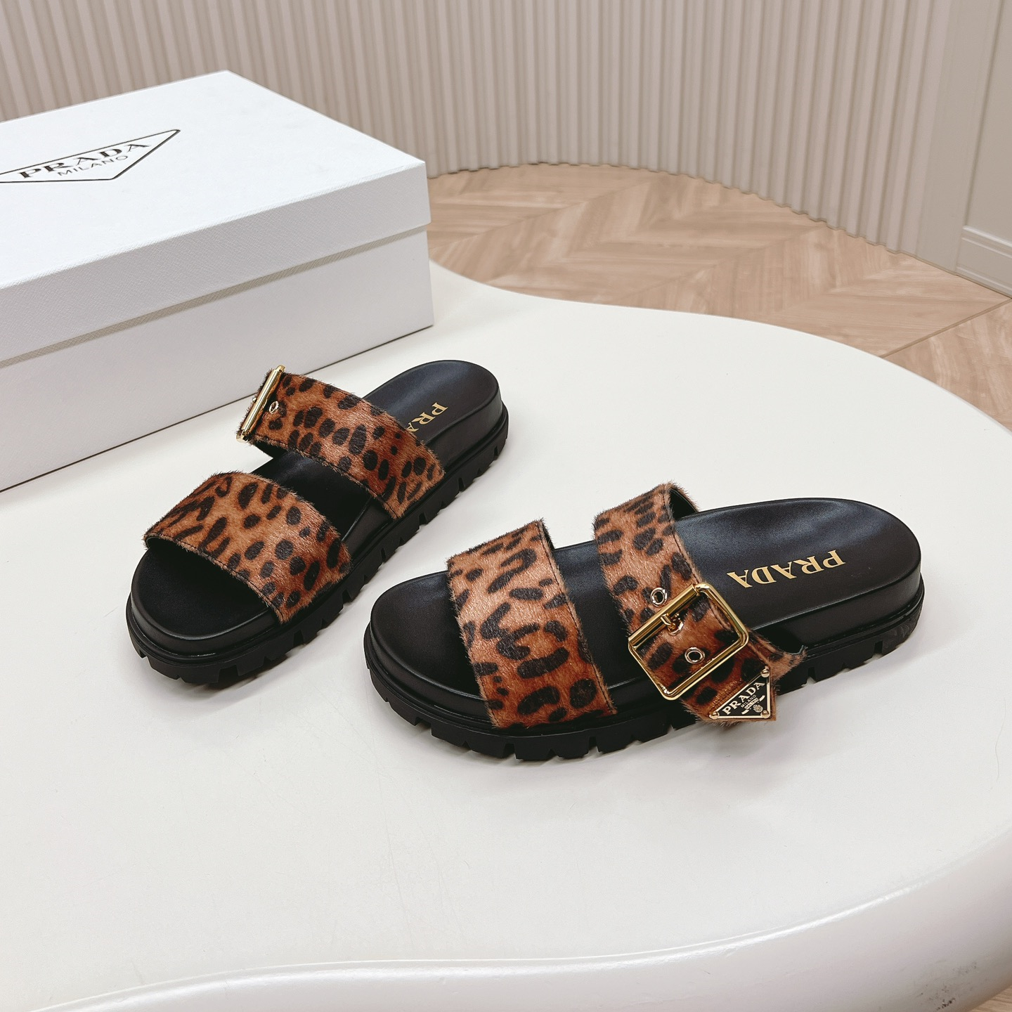 Prada 2024ss Slippers Size 36-40