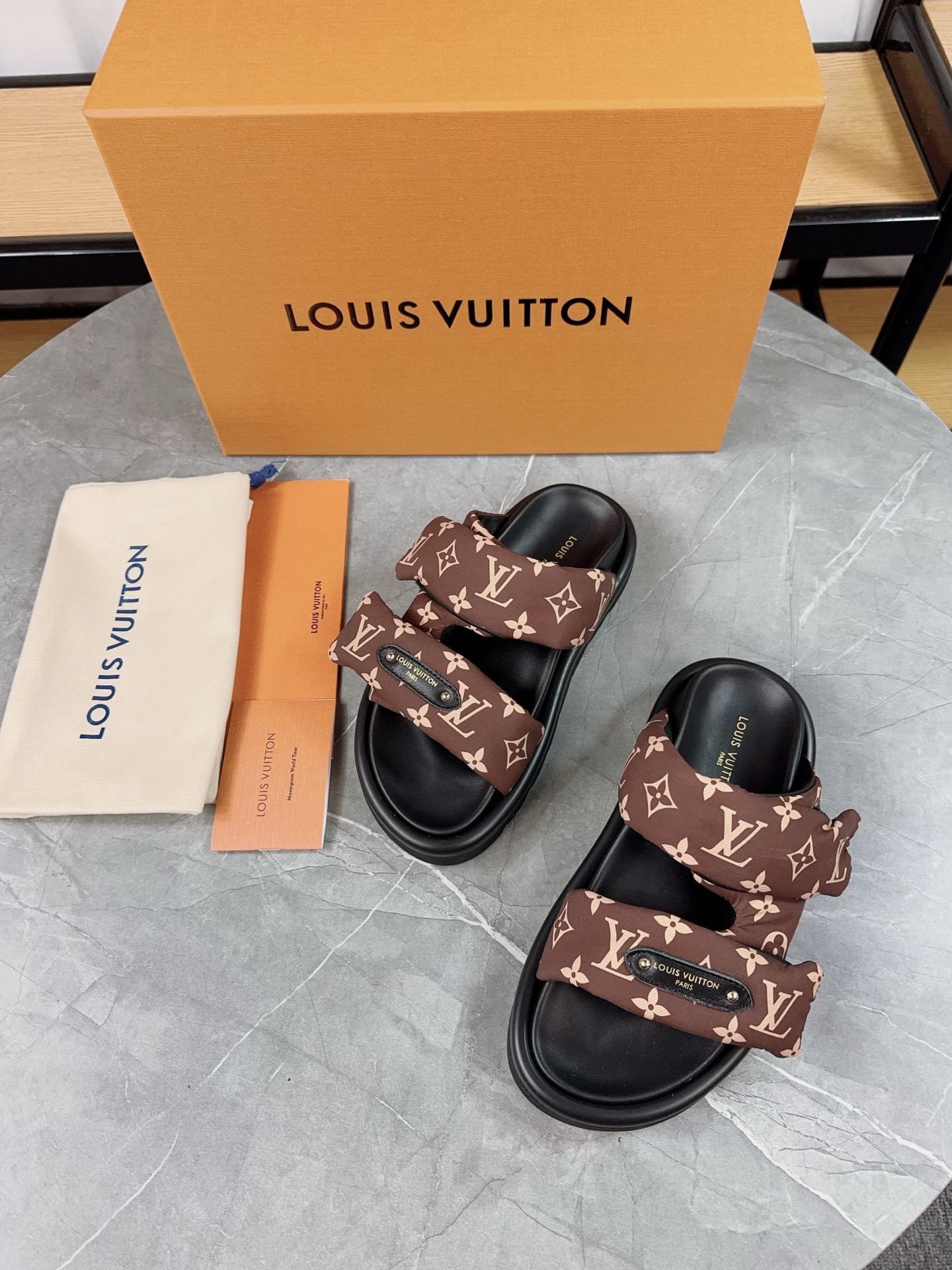 Louis Vuitton Pool Pillow Flat Comfort Slippers Size 36-46