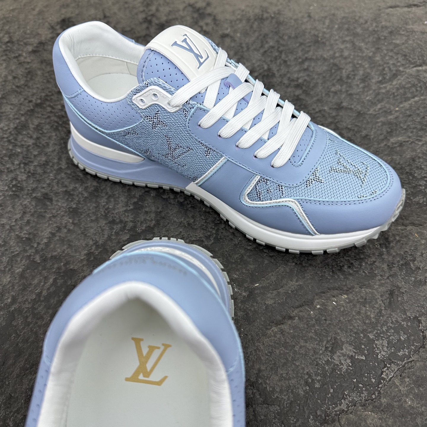Louis Vuitton Run Away Sneaker For Men Size 39-46
