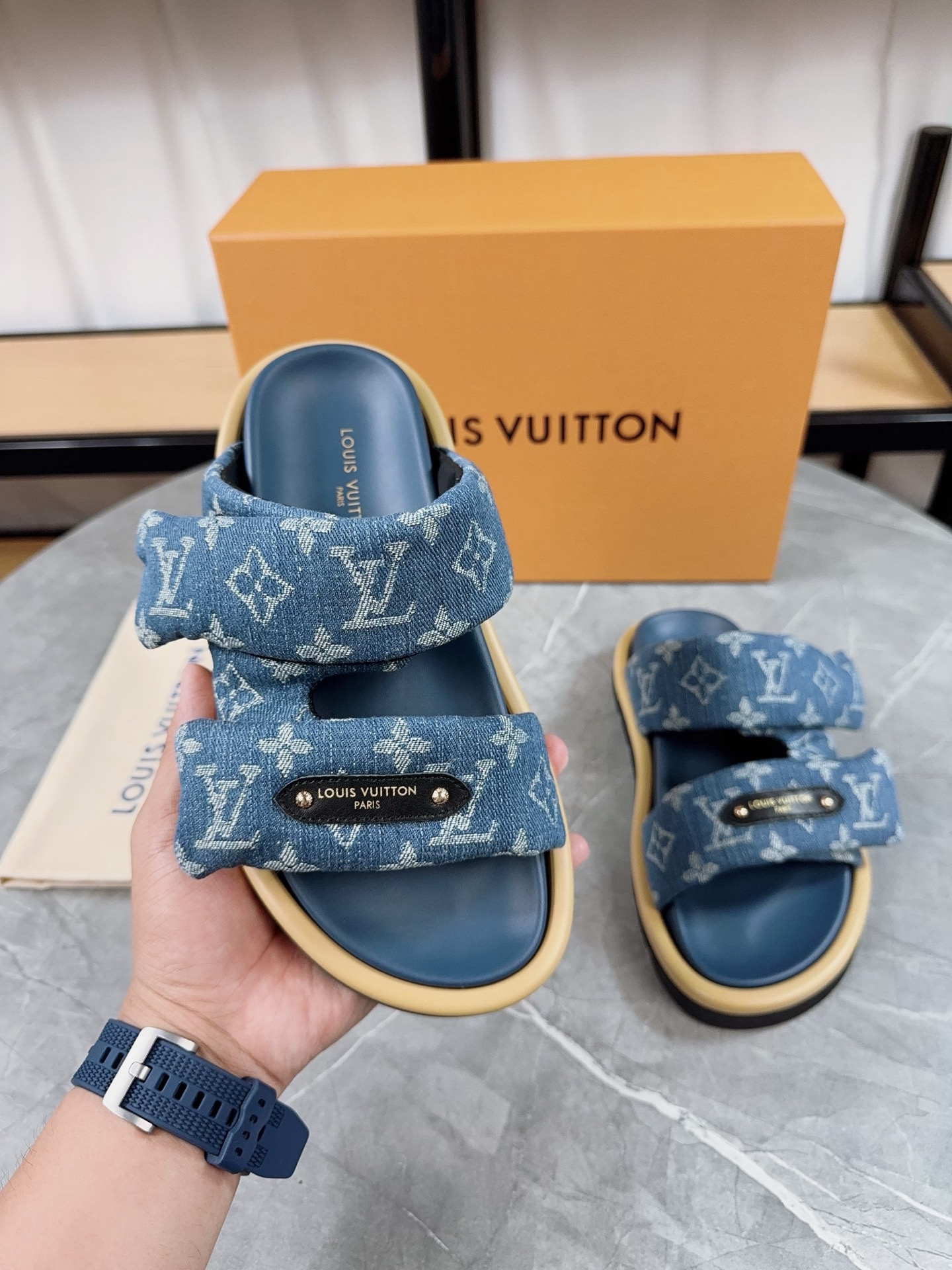 Louis Vuitton Pool Pillow Flat Comfort Slippers Size 36-46