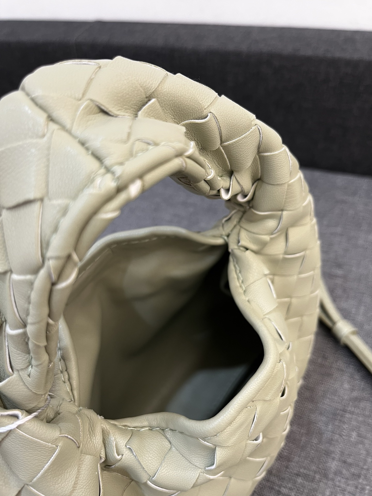 Bottega Veneta HO Shoulder Bags 28*17cm