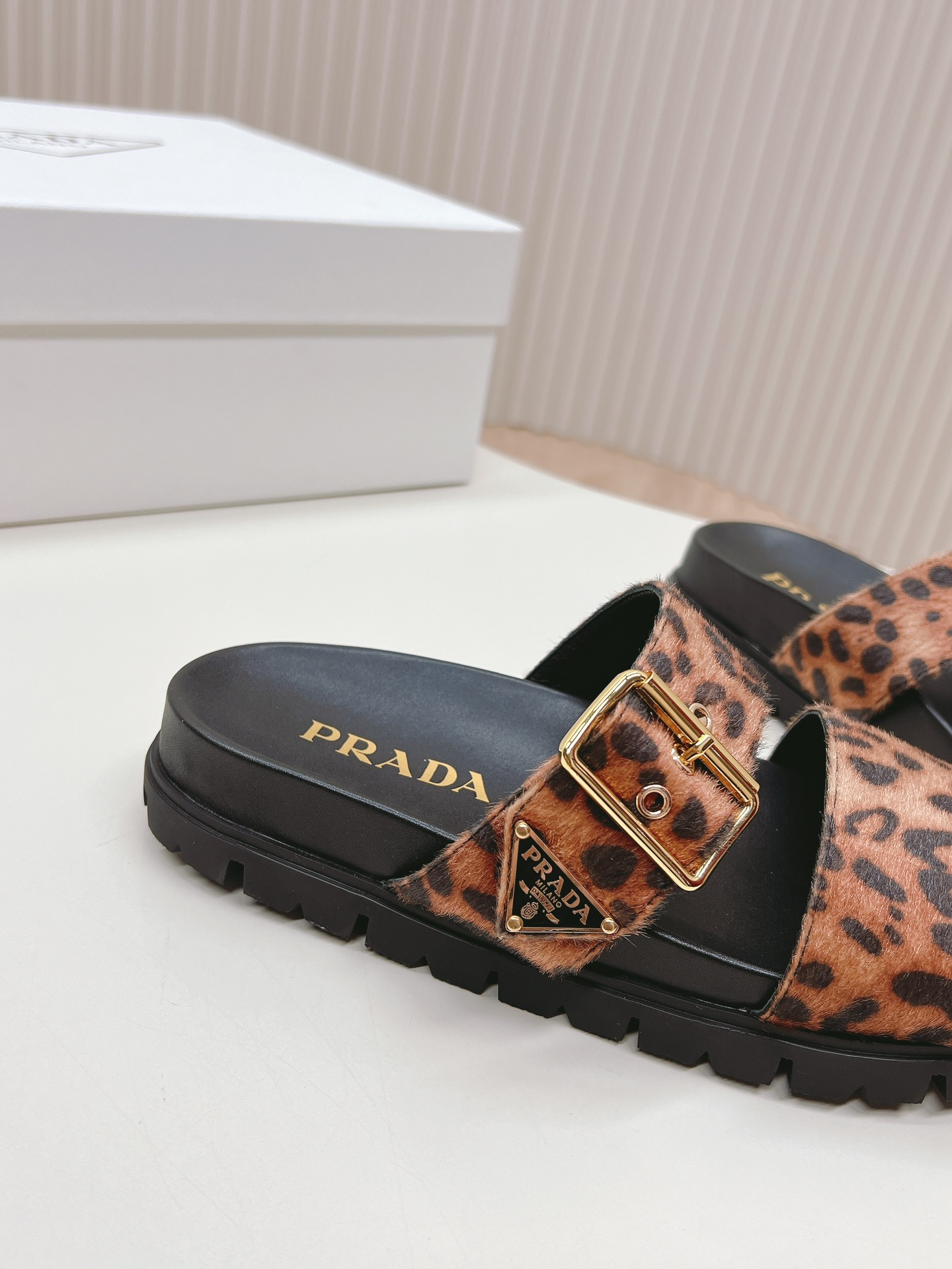 Prada 2024ss Slippers Size 36-40