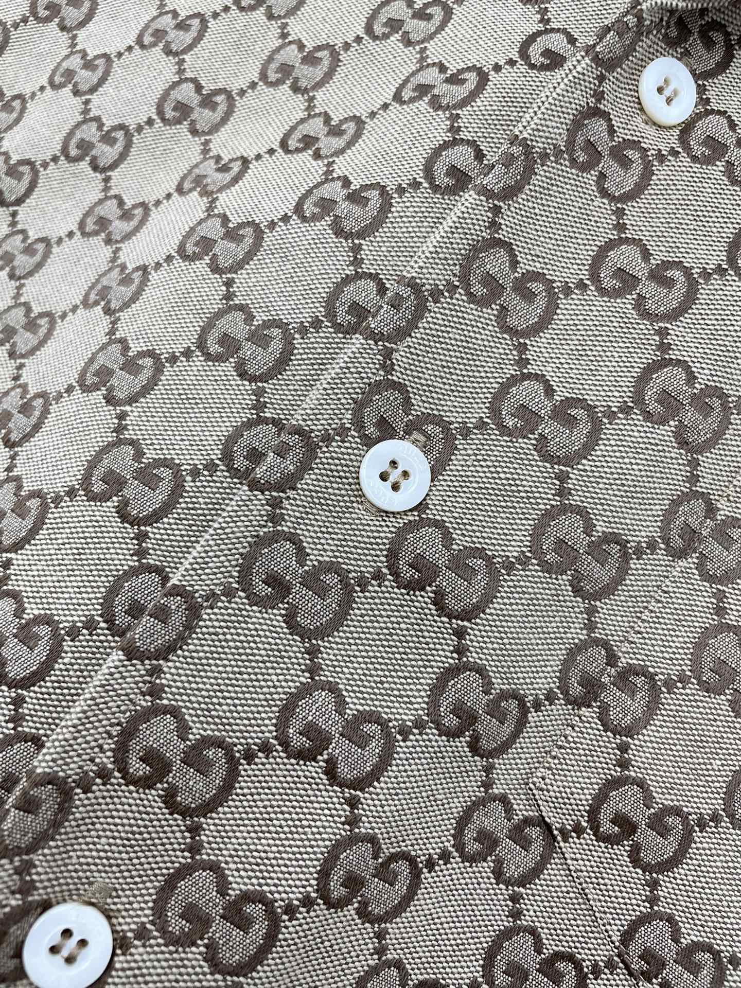 Gucci Sommeranzug Size S-XL