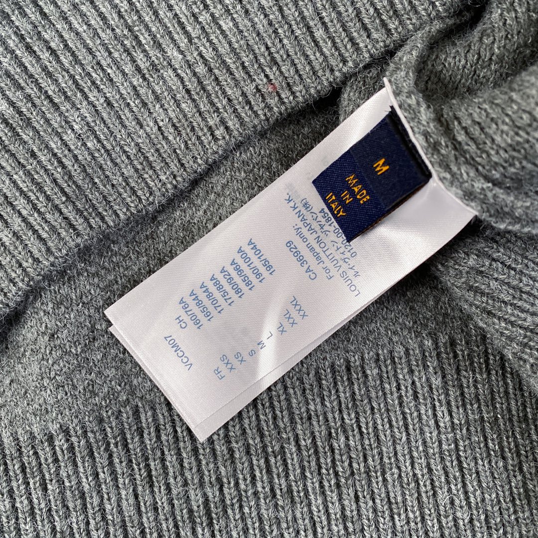 Louis Vuitton Unisex Sweatshirt Size S-L