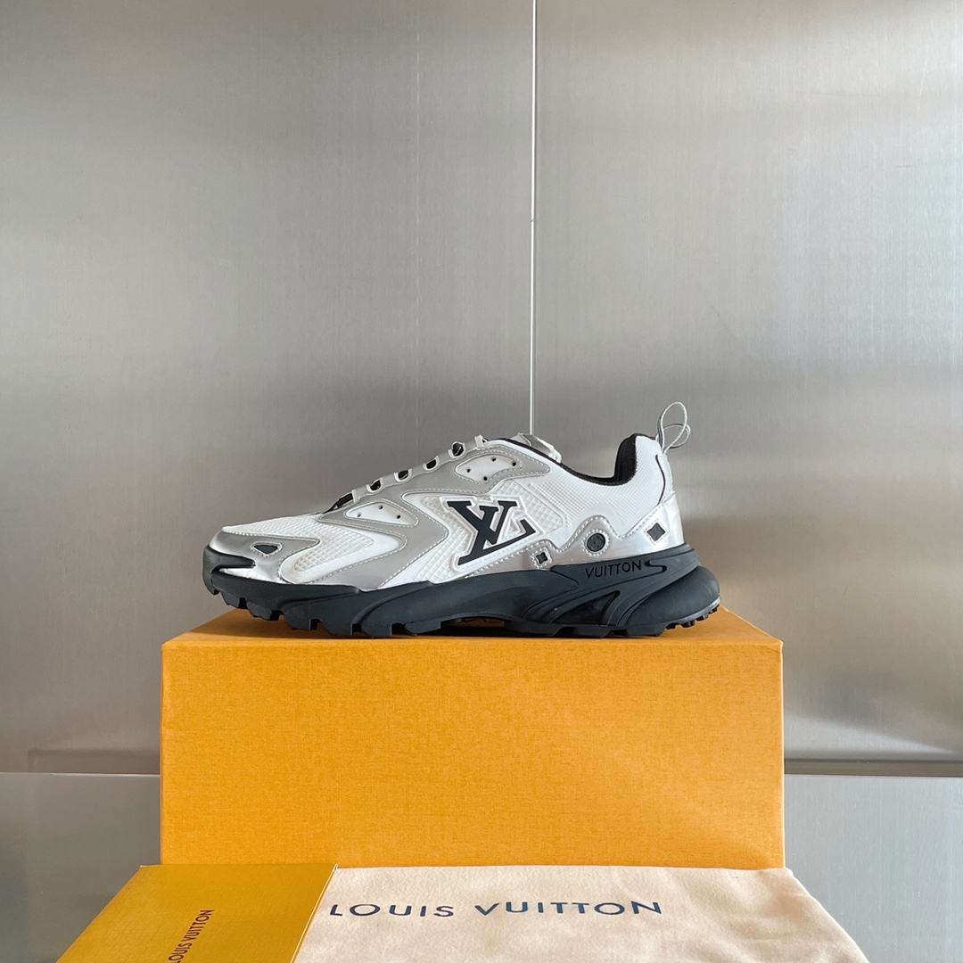 Louis Vuitton LV Runner Tatic Sneaker Size 40-46