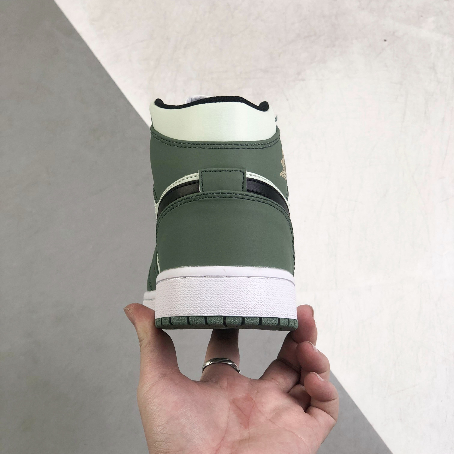 Nike Air Jordan 1 High Top Sneakers Shoes Gr. 36-46