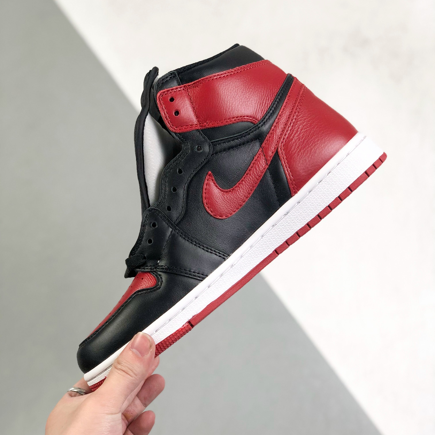 Nike Air Jordan 1 High Top Sneakers Shoes Gr. 36-46