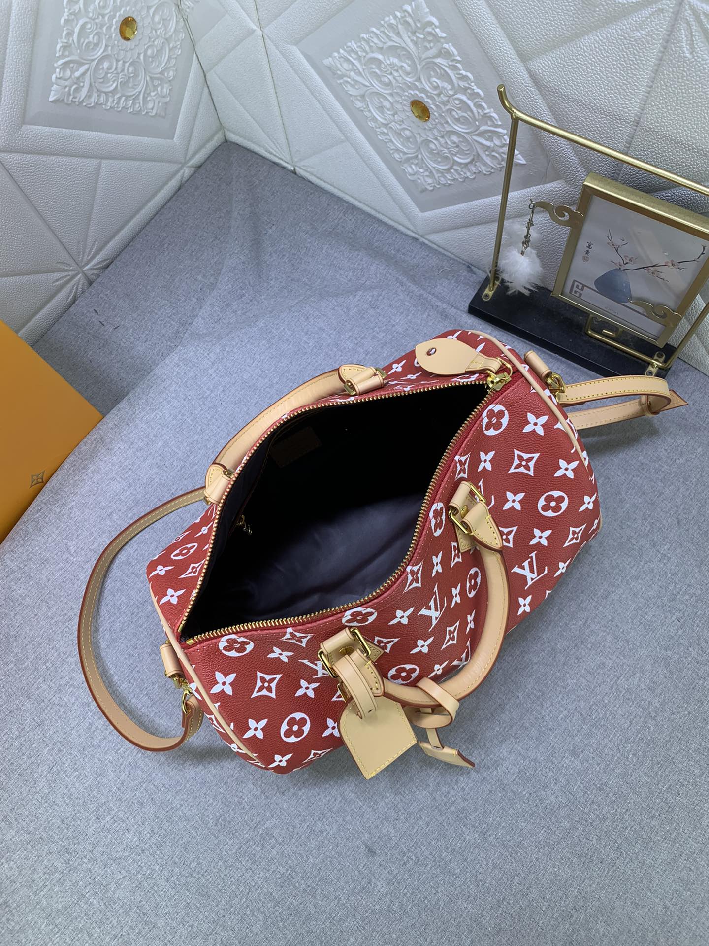 Louis Vuitton Speedy P9 Bandoulière 30 Monogram Leather Travel Bags Size 30*21*7cm