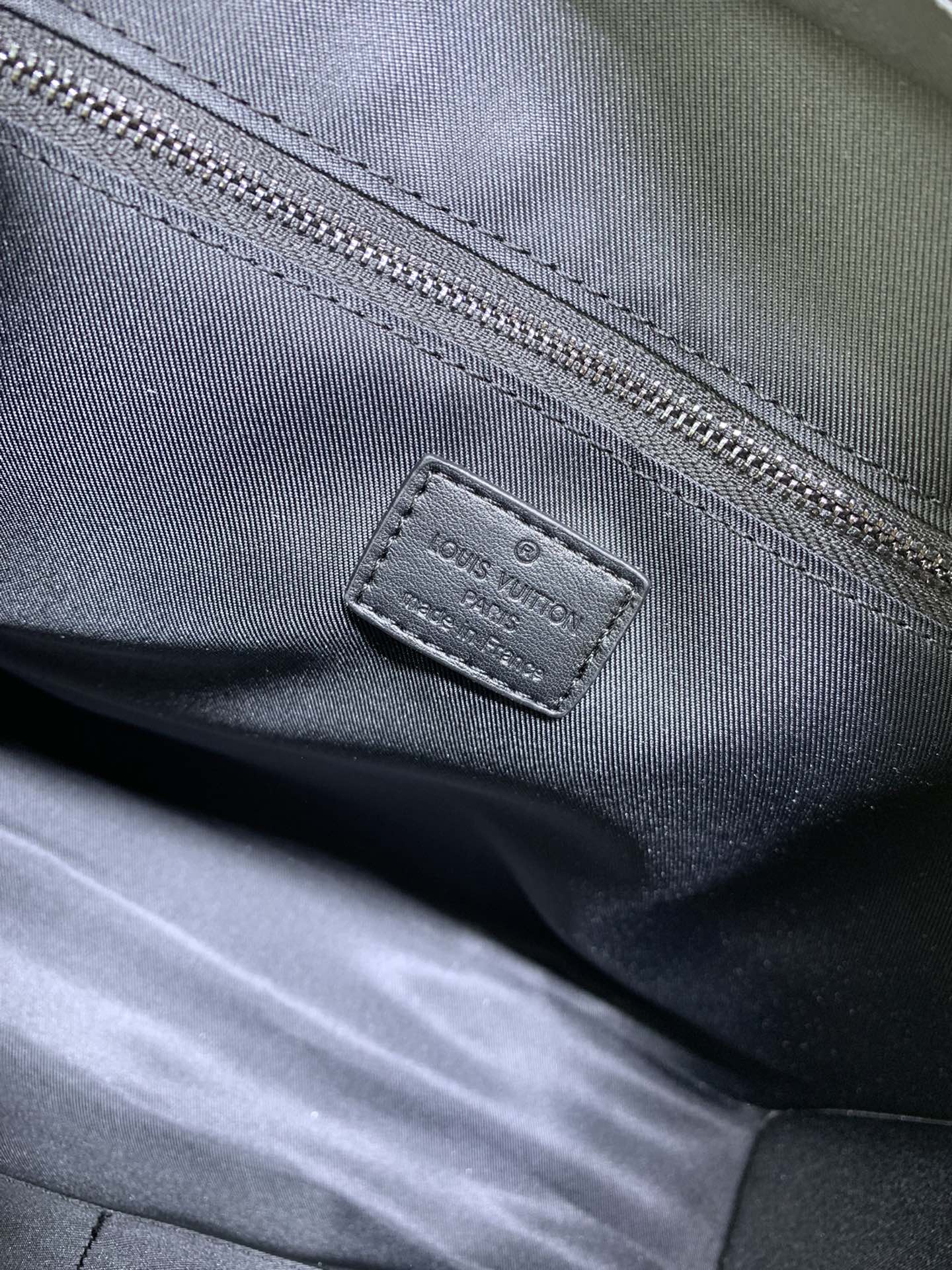 Louis Vuitton M45265 Sac Plat Horizontal Zippé Handbag Size 31*39*8cm