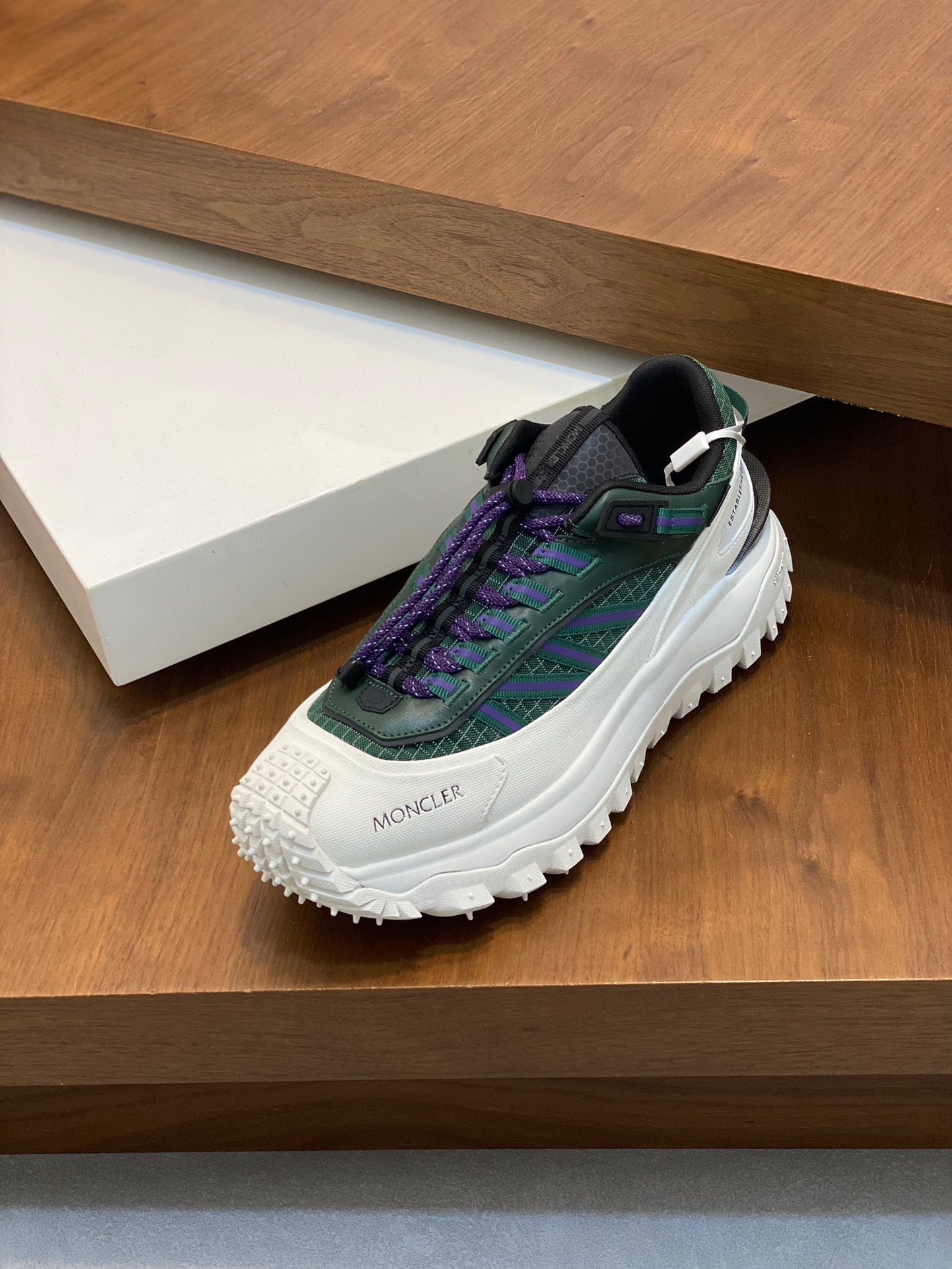 Moncler Trailgrip Gtx Sneaker Size 40-45