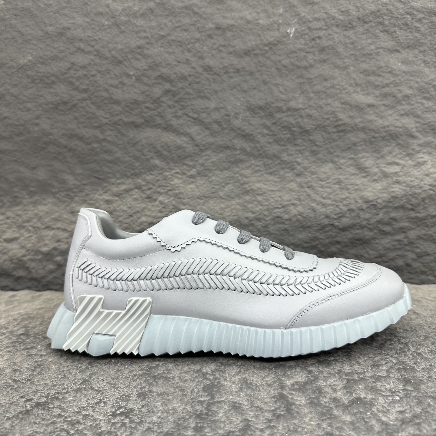 Hermes Bouncing Sneaker Size 40-46