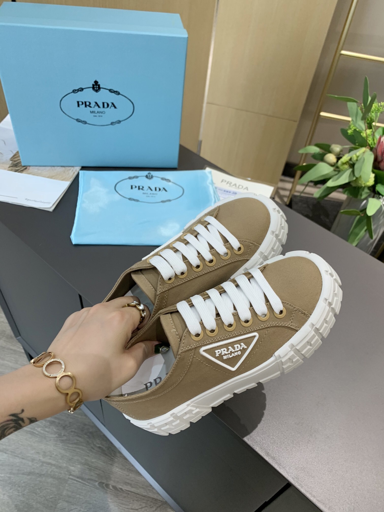 Prada 2024 New Double Wheel Re-Nylon gabardine Sneaker Size 36-41