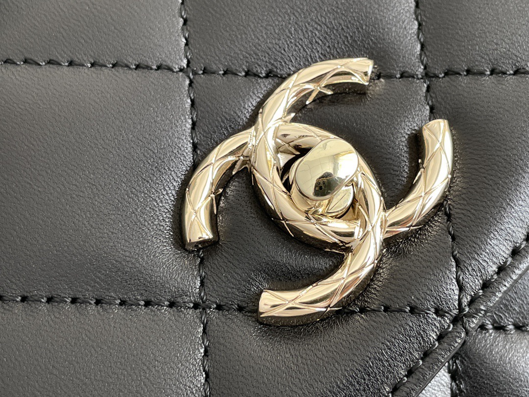 Chanel Trendy CC 2022ss Shoulder Bags 25*17*12cm