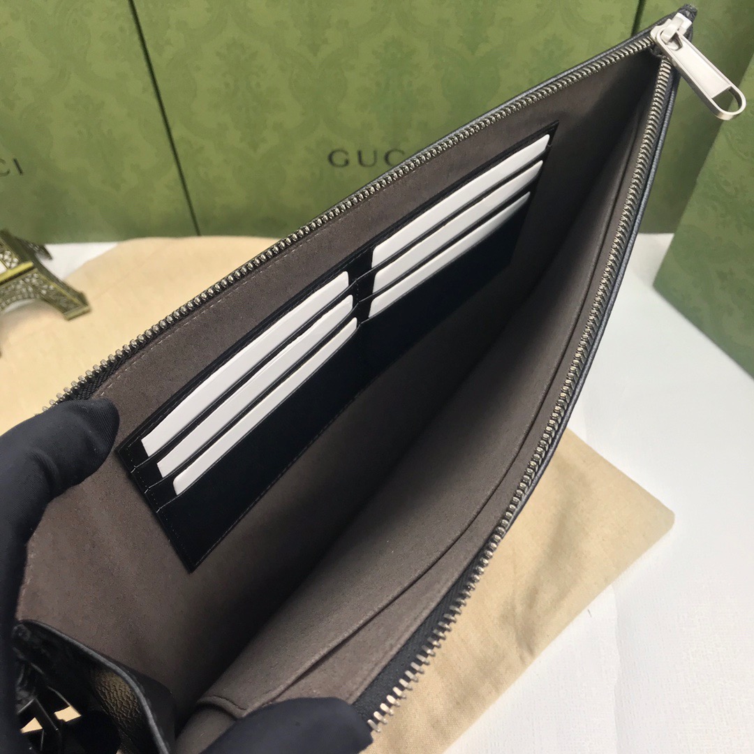 Gucci Pouch with Interlocking G Size 30.5*21*1.5cm Style 672953
