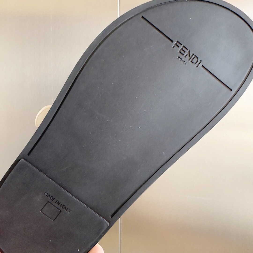 Fendi Slippers Size 36-45