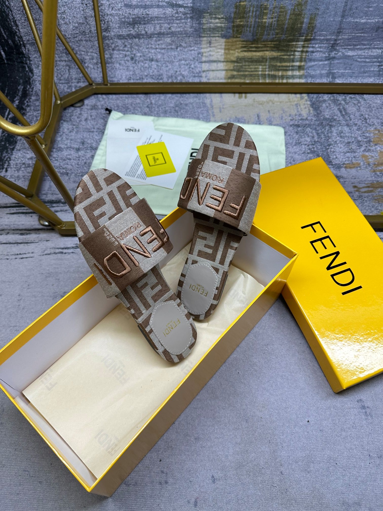 Fendi Slippers Size 36-42