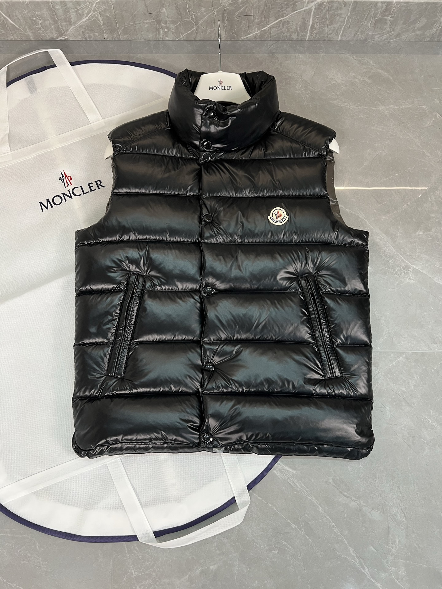 Moncler Tibb Men Winter Vest Size 1-5