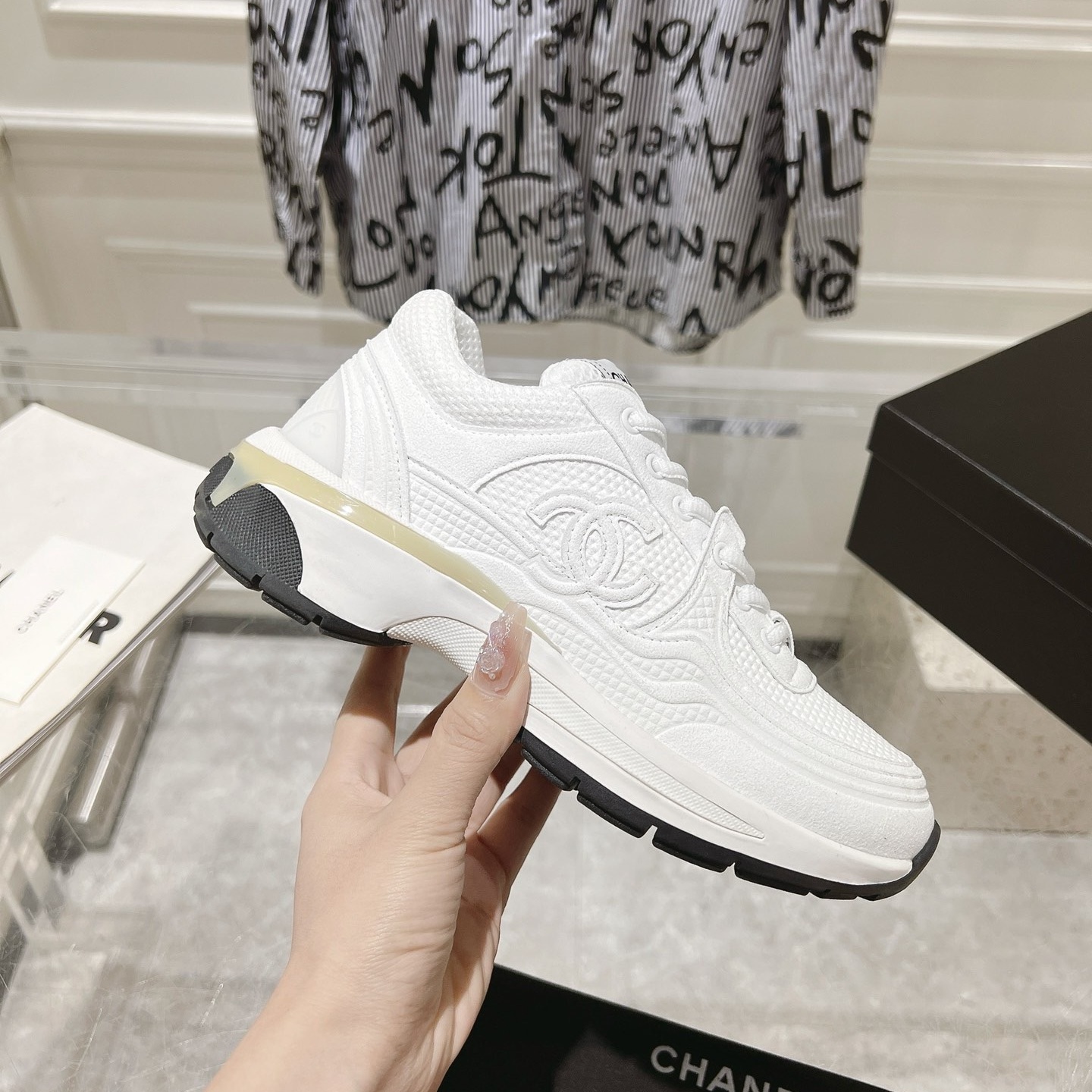 Chanel New Women Sneaker Size 35-41
