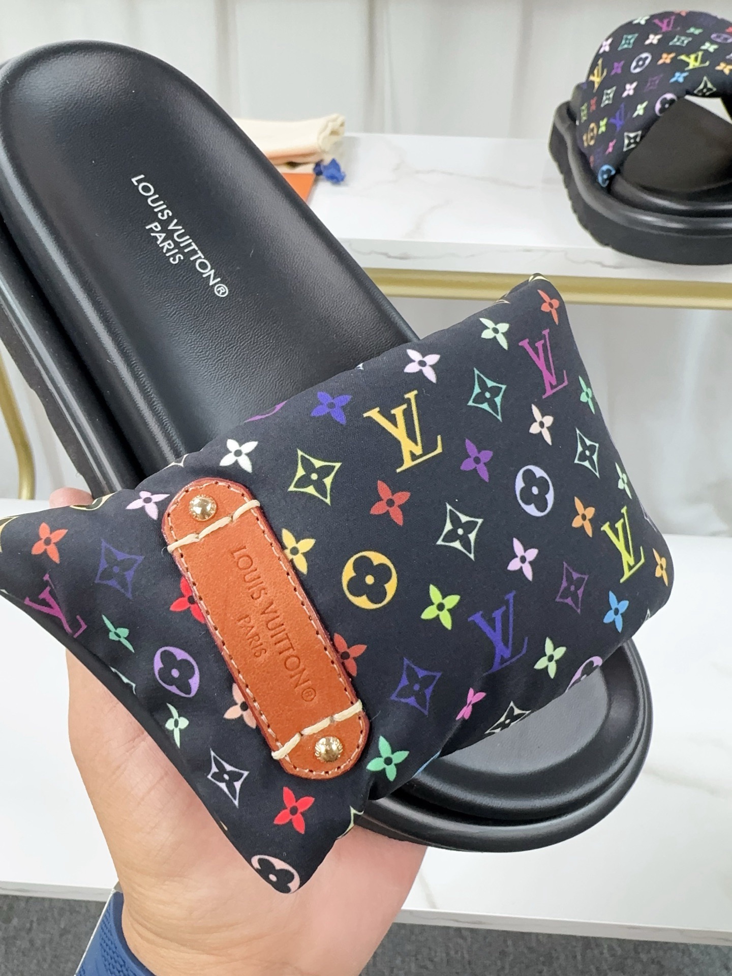 Louis Vuitton Pool Pillow Flat Comfort Slippers Size 36-46