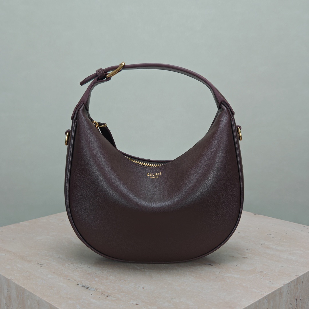 Celine 25ss Lulu Shoulder Bags Size 24*21*5cm