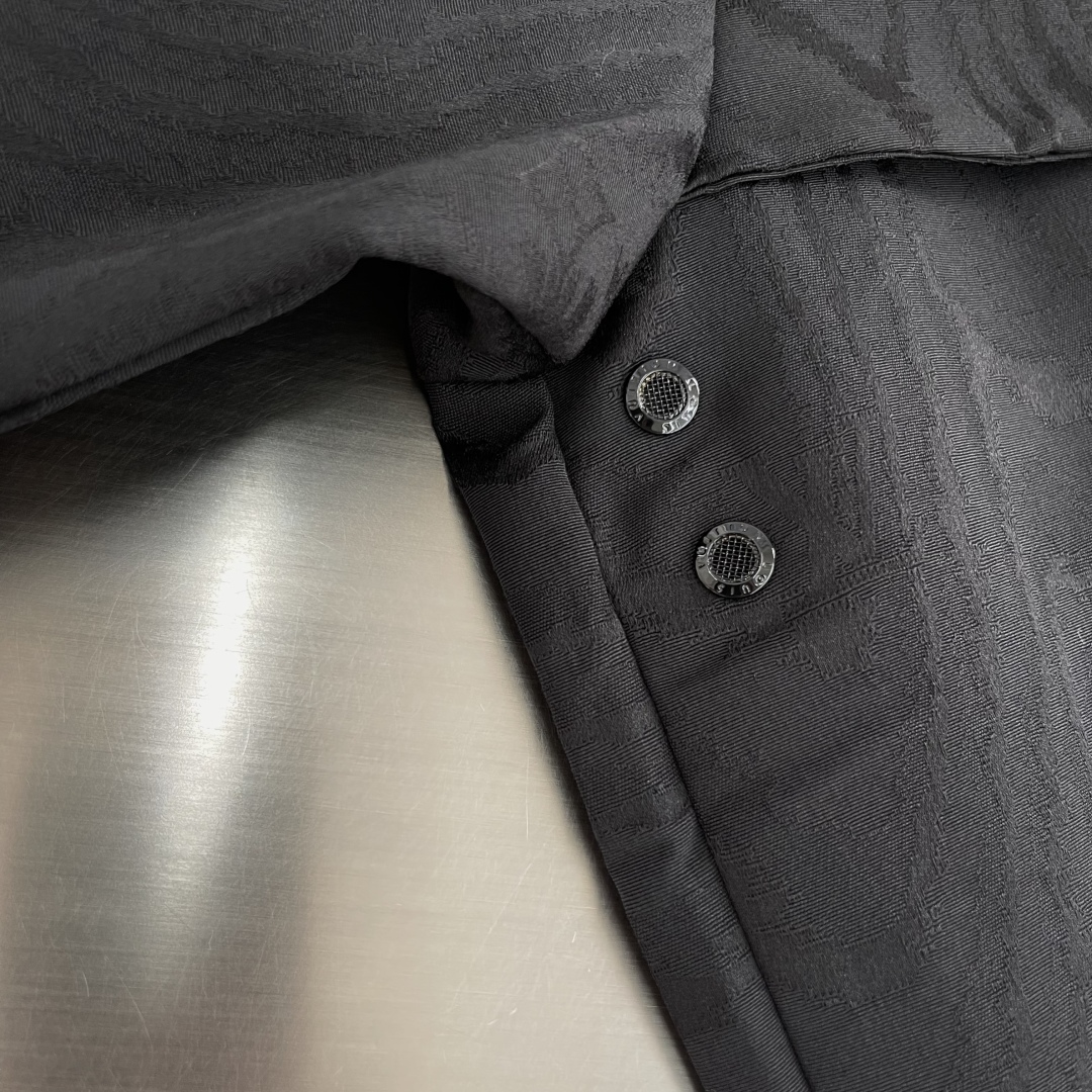 Louis Vuitton Unisex Jacket Size M-XXXL