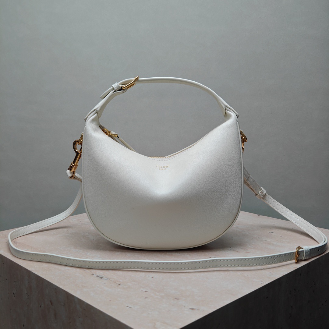 Celine 25ss Lulu Shoulder Bags Size 24*21*5cm