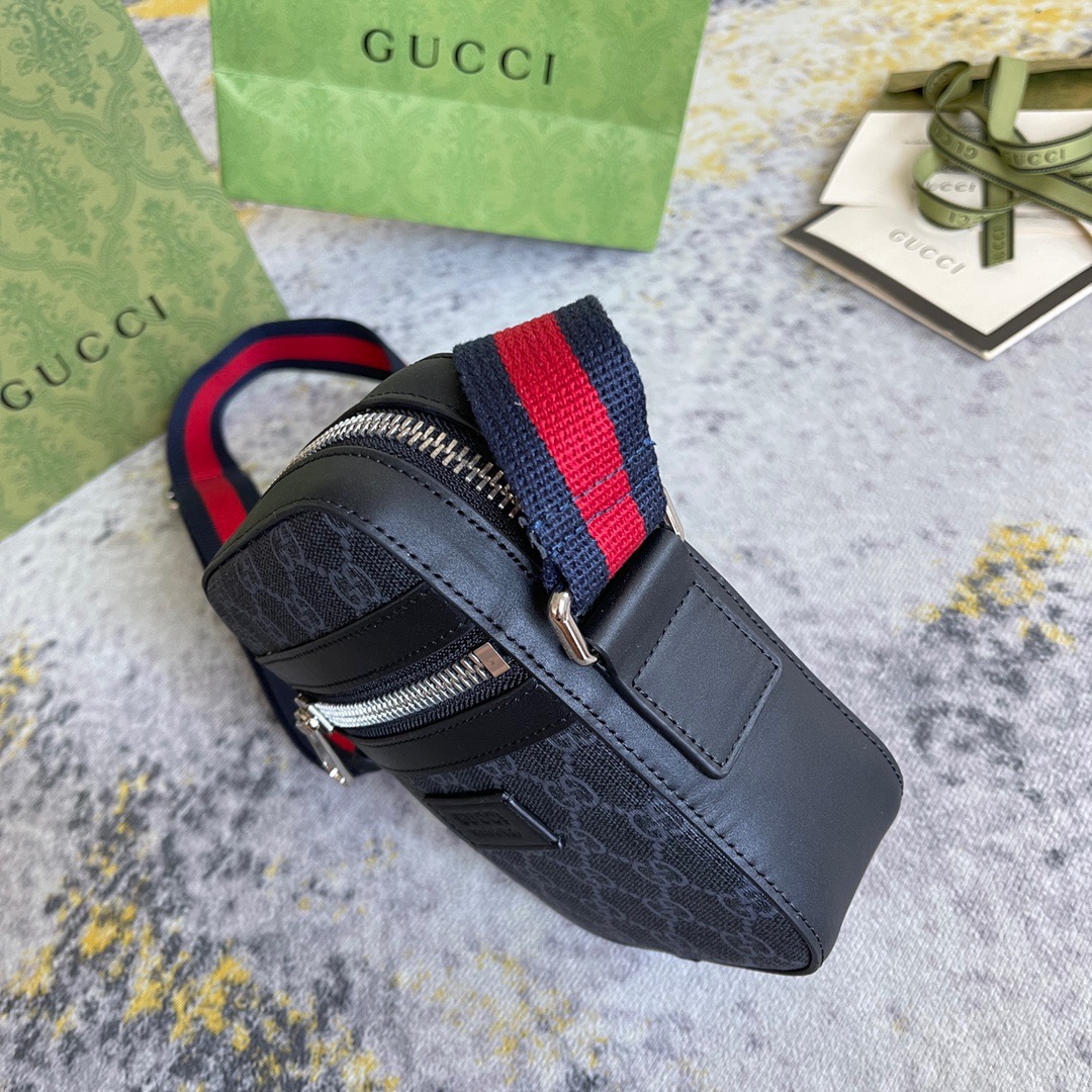 Gucci GG Supreme Black Messenger Bags for Men Size 18*14.5*6cm