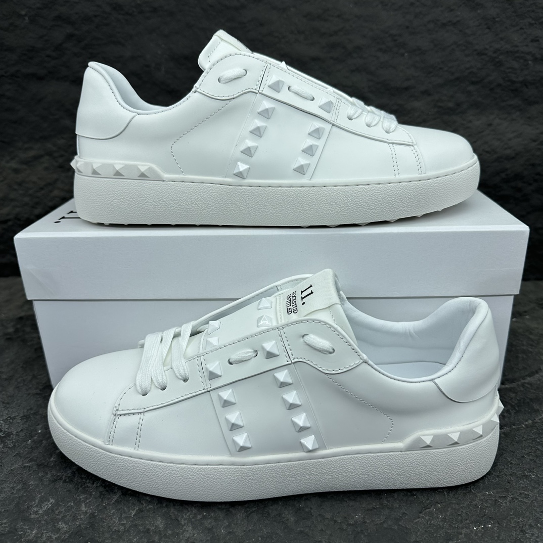 Valentino Rockstud Untitled Sneaker Size 36-46