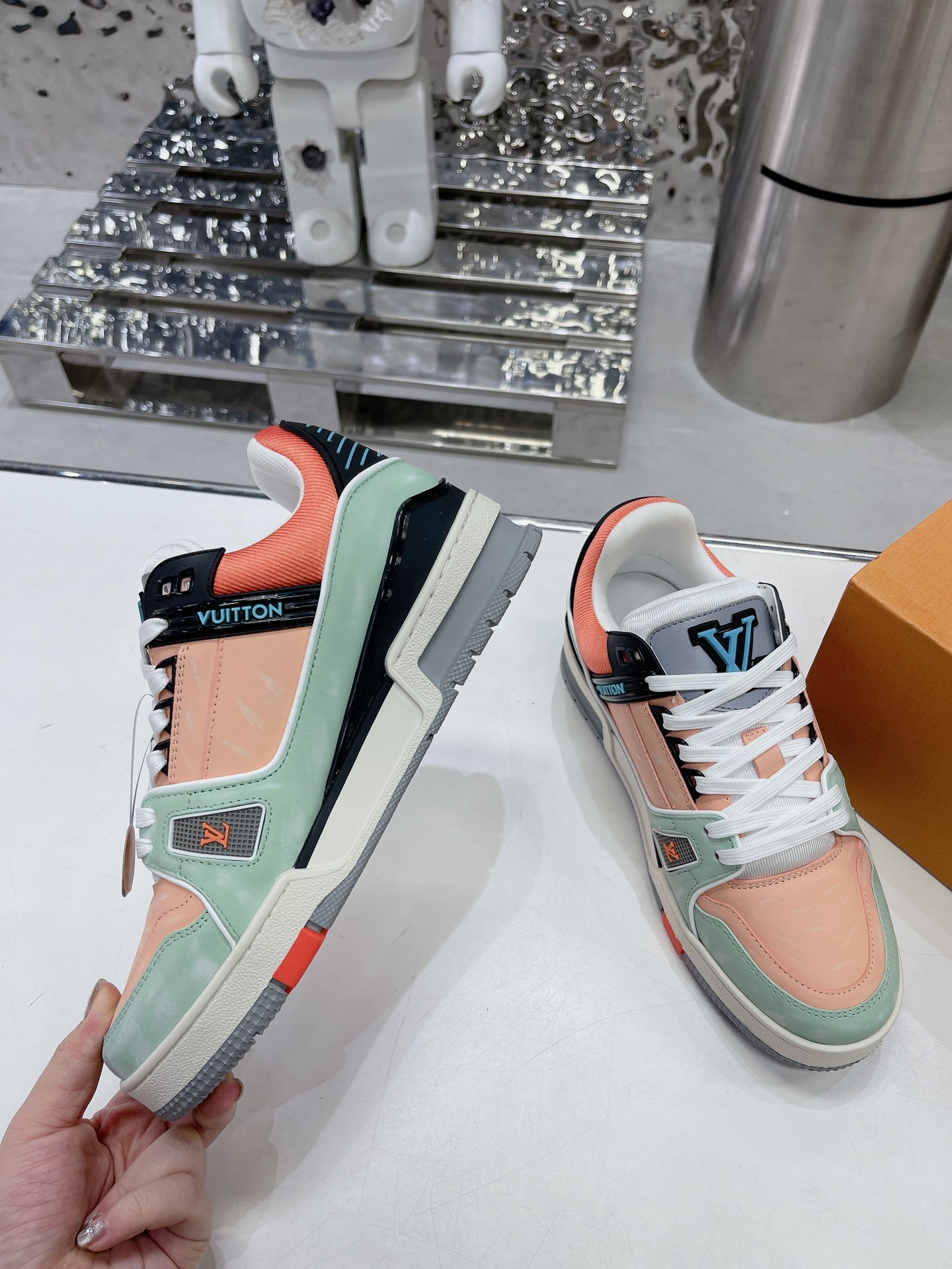 Louis Vuitton Trainer Sneaker size 35-46