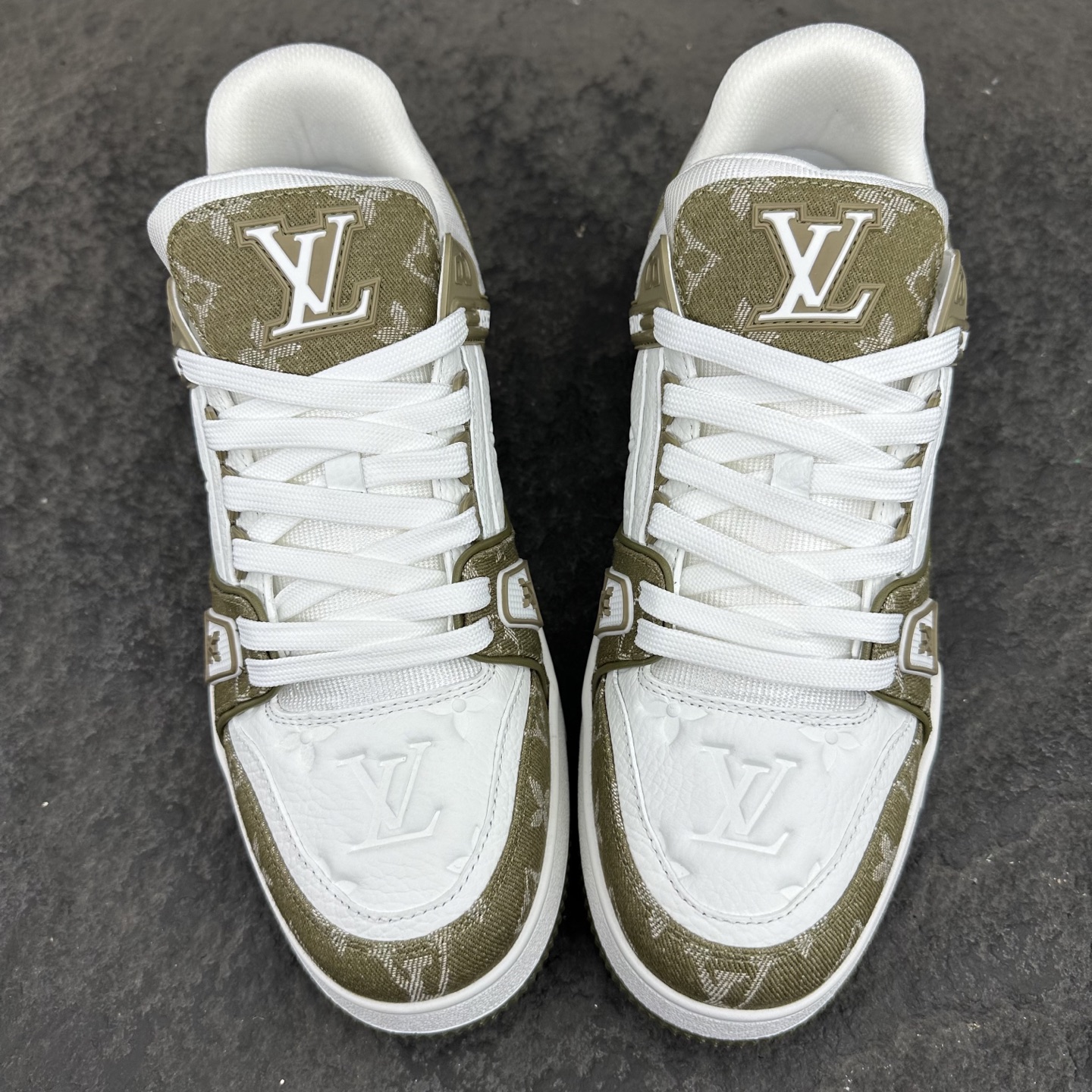 Louis Vuitton LV Trainer Sneaker Size 36-46