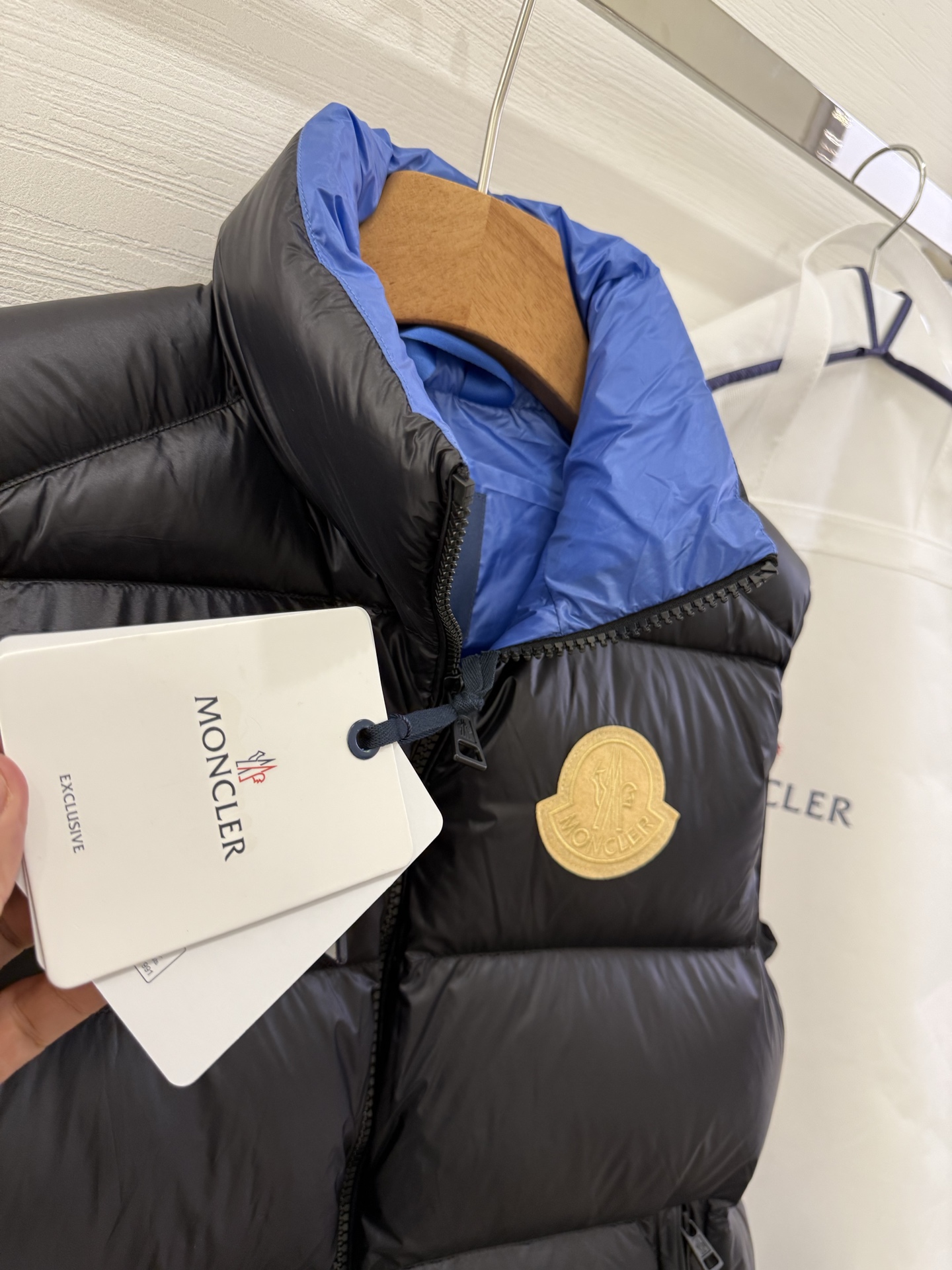 Moncler Unisex Vest Size 1-6