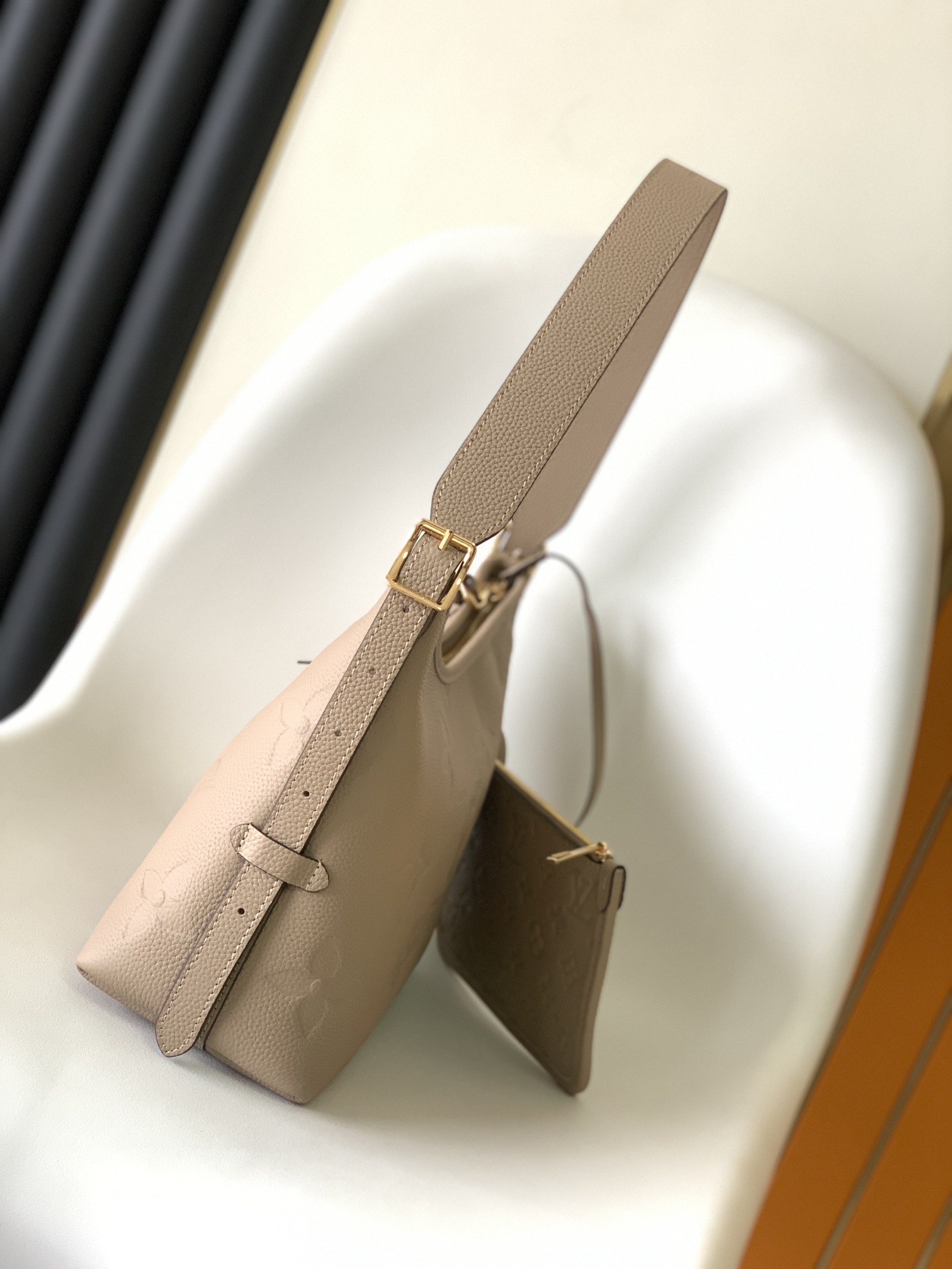 Louis Vuitton M46277 CarryAll Women Bags Size 29*24*12cm