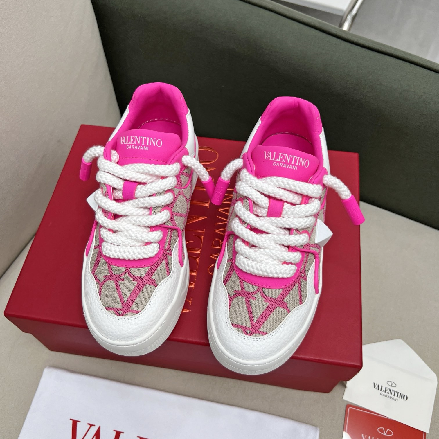 Valentino 2023 new Sneaker size 35-46