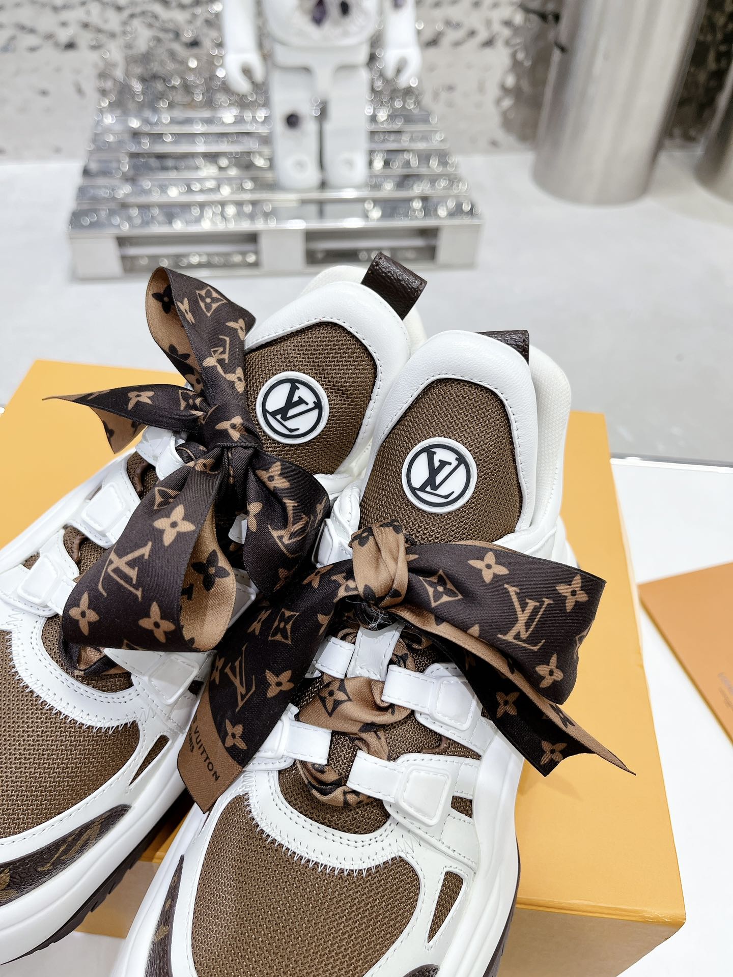 Louis Vuitton Cruise23 Archlight 2.0 Sneaker Size 36-41