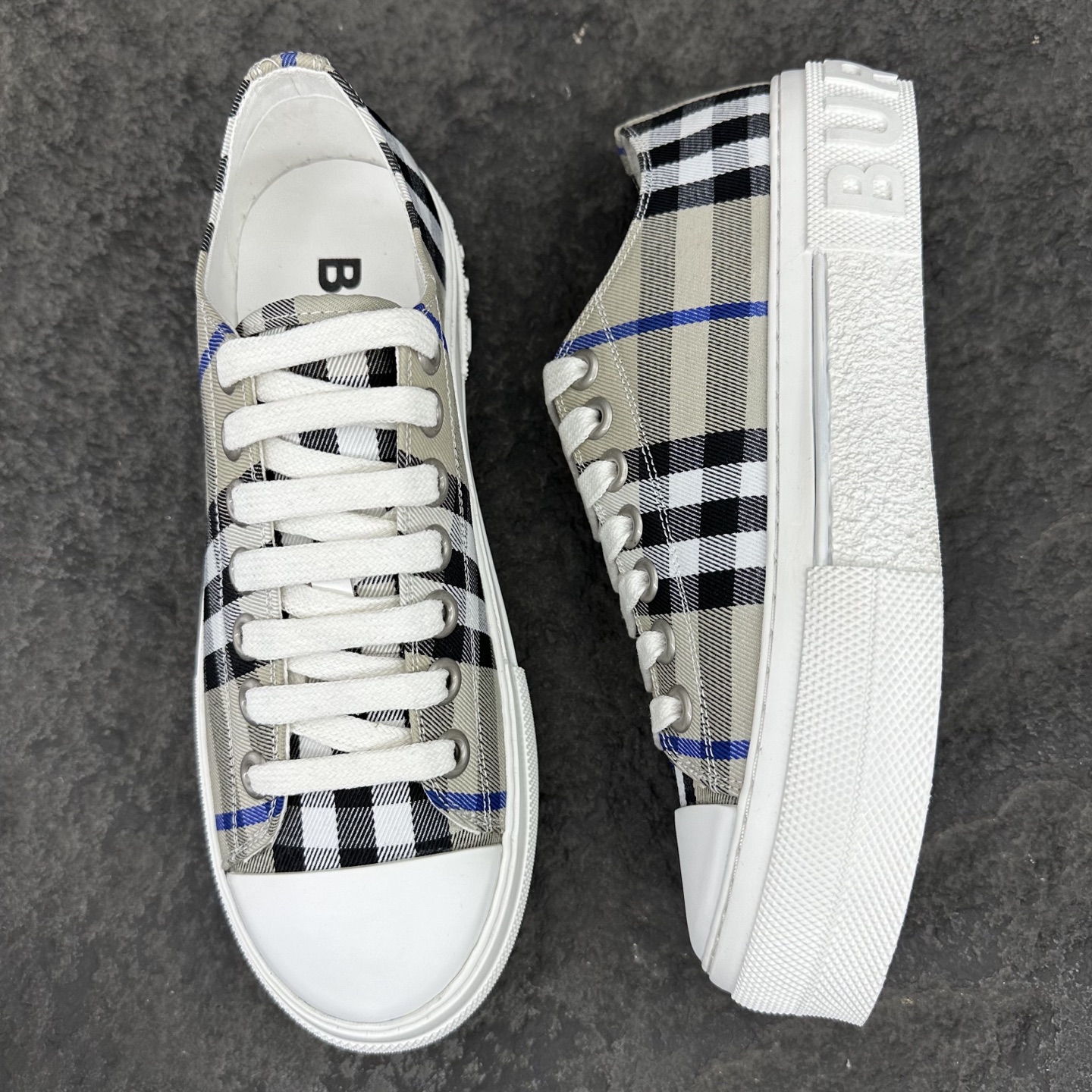 Burberry Sneaker Size 36-45