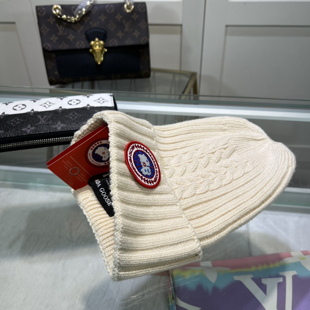 Canada Goose Knitted Hat