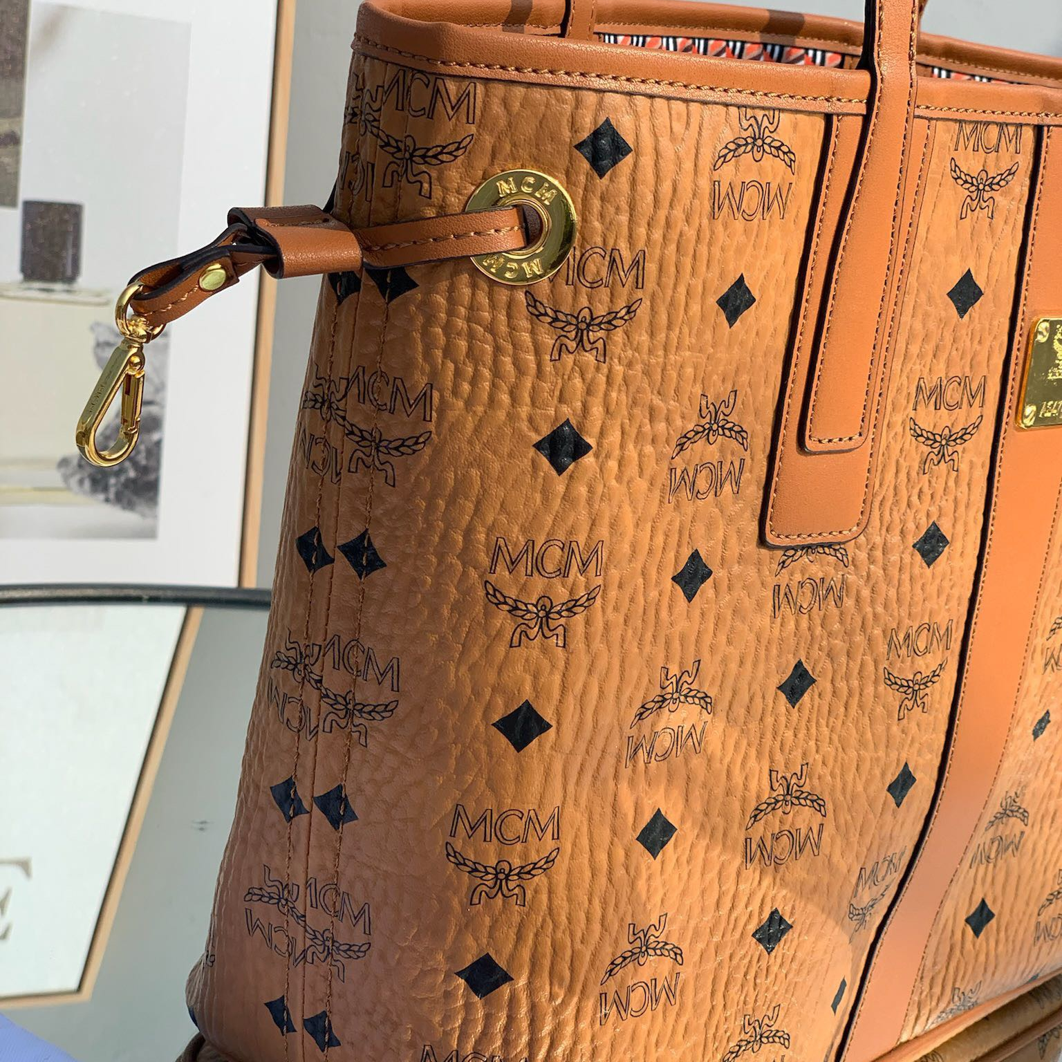 MCM Reversible Liz Shopper in Visetos Bags 37*31*25cm