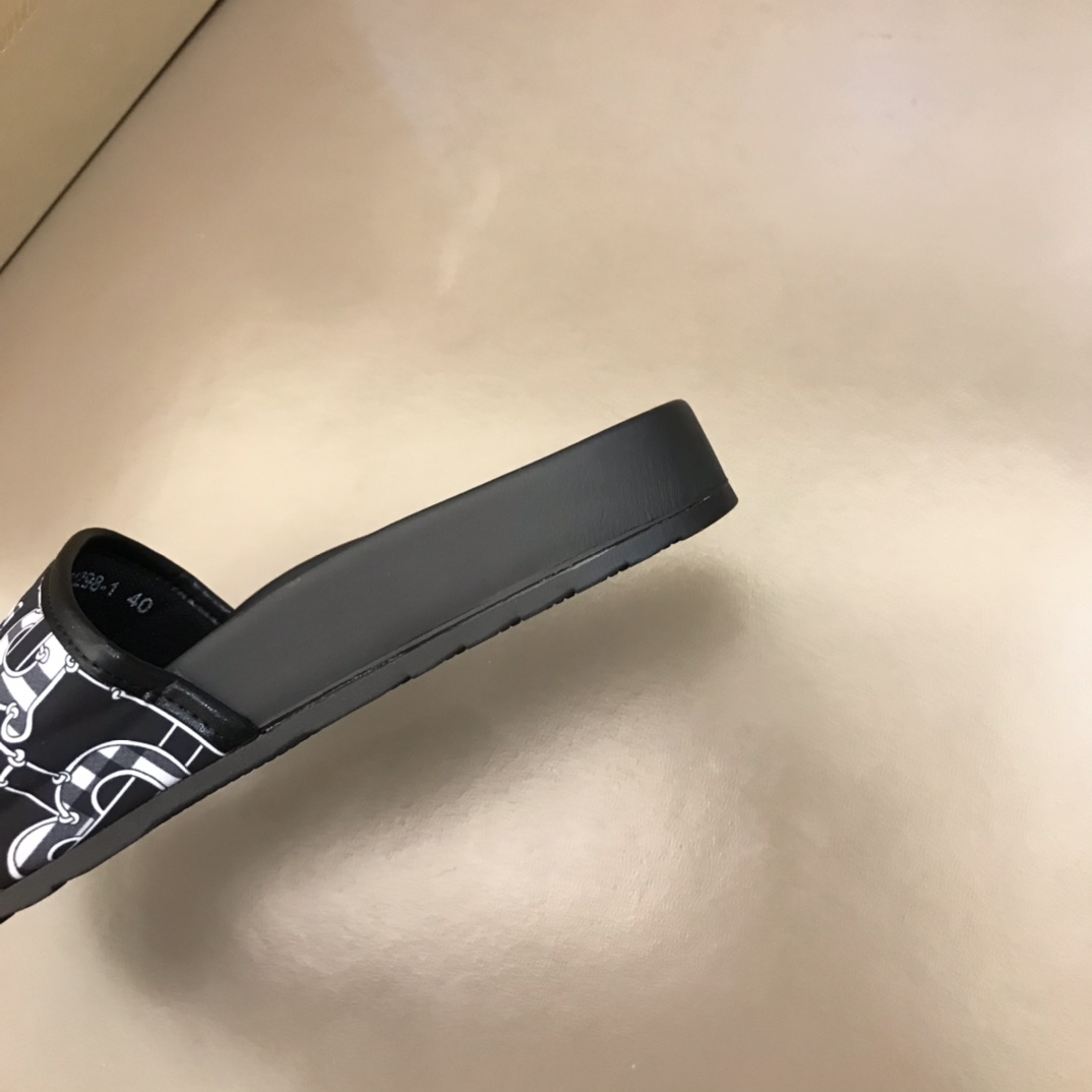 Burberry Mens Sandals Gr. 40-45