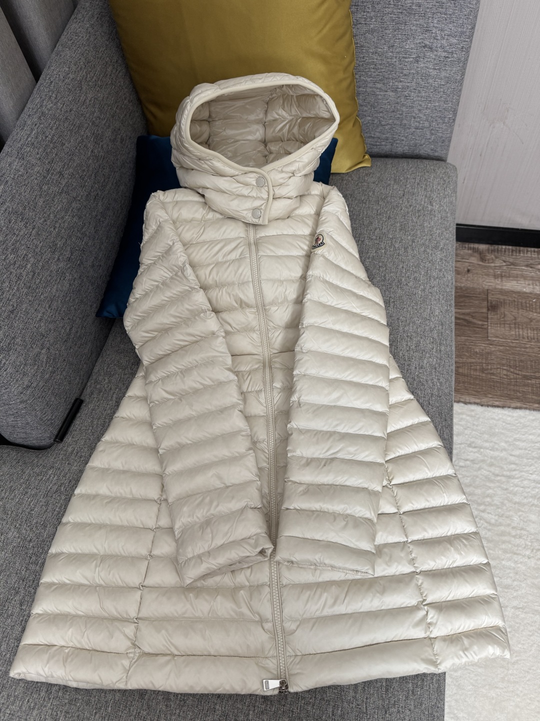 Moncler 25SS LGE Long Women Down Jacket Size 0-4