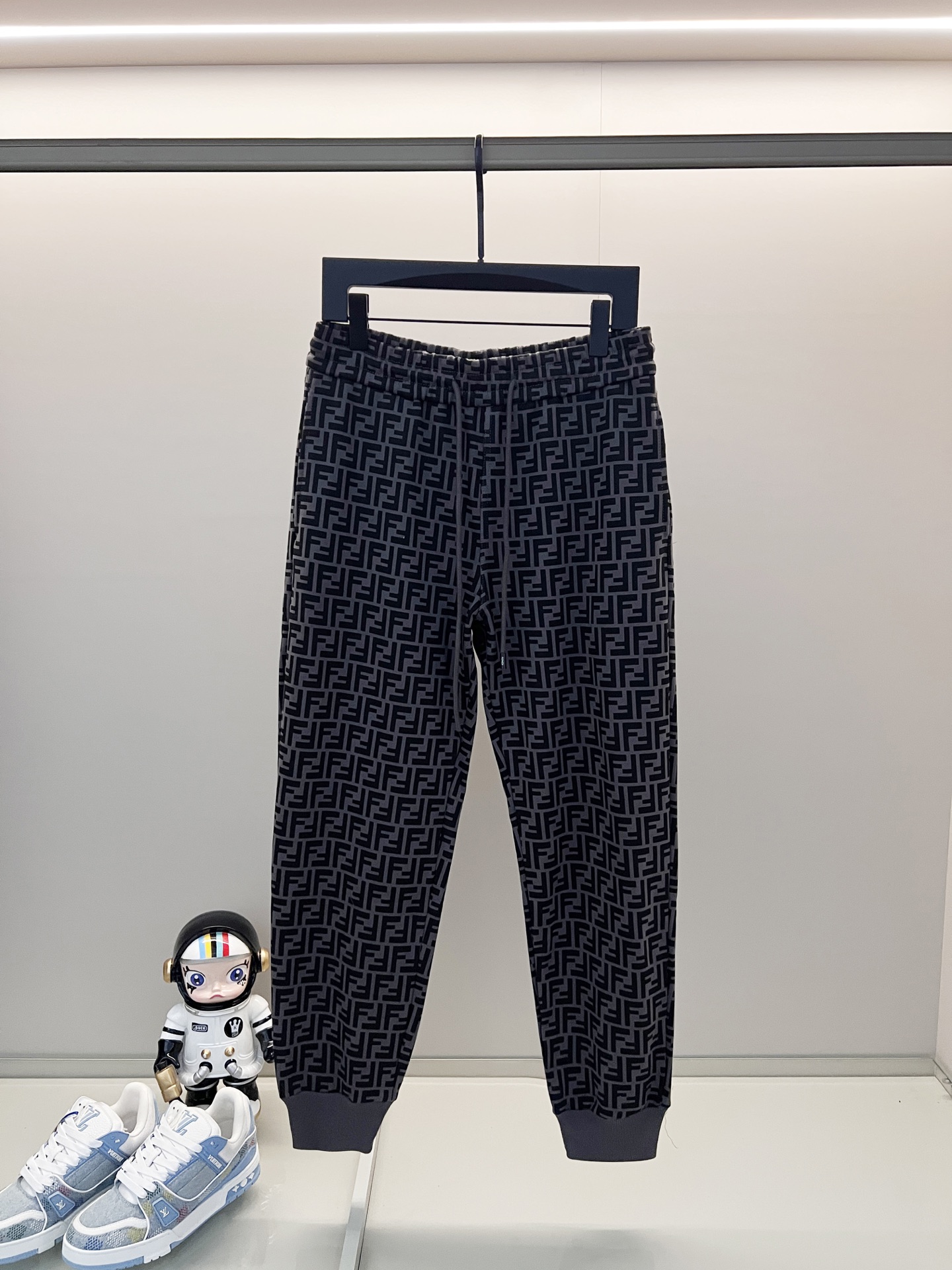 Fendi Unisex Pants Size S-XL