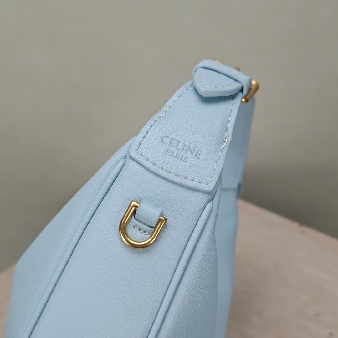 Celine 25ss Lulu Shoulder Bags Size 24*21*5cm